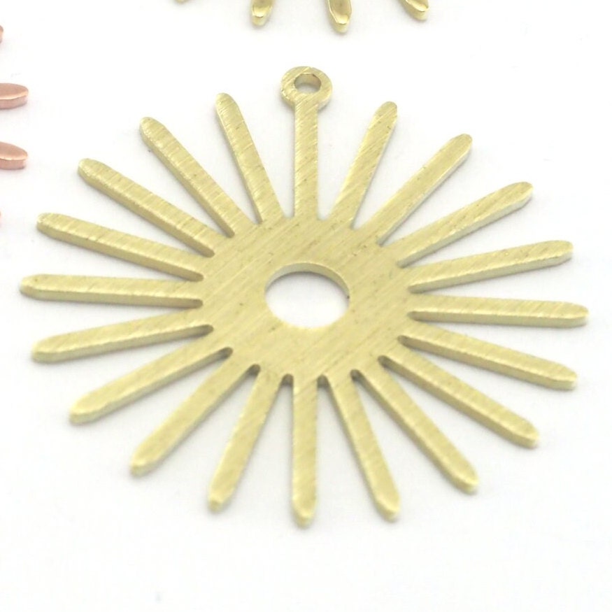 Sun Flat Charms 31.5x30mm Raw Copper - Raw Brass - Brushed findings R405-220