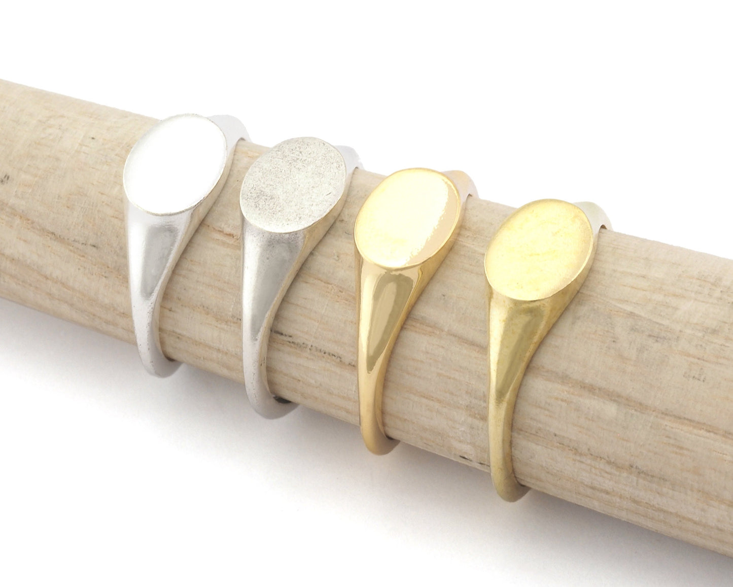 Oval Minimalist Ring Adjustable ring brass with 10x7.5mm Blank base setting Raw Brass - Antique silver - Shiny silver - Shiny gold 2894