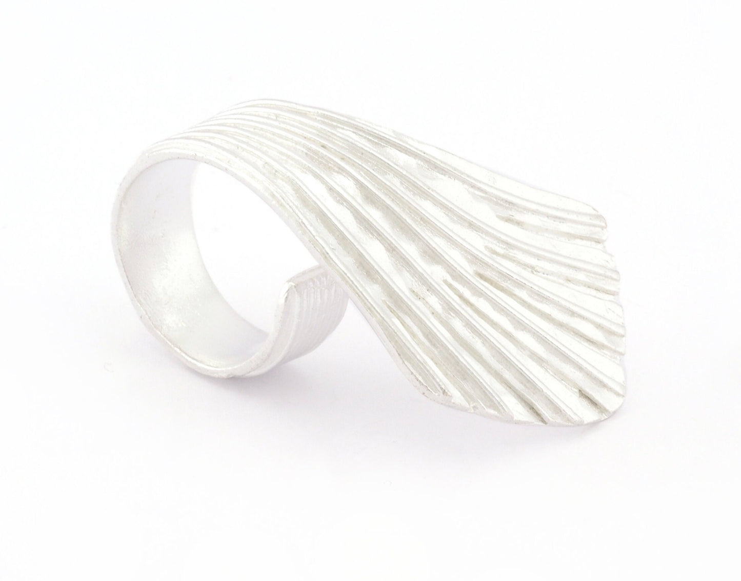 Leaf Hammered Ring Adjustable Shiny Silver Plated Brass (7US-9US inner size) 4808