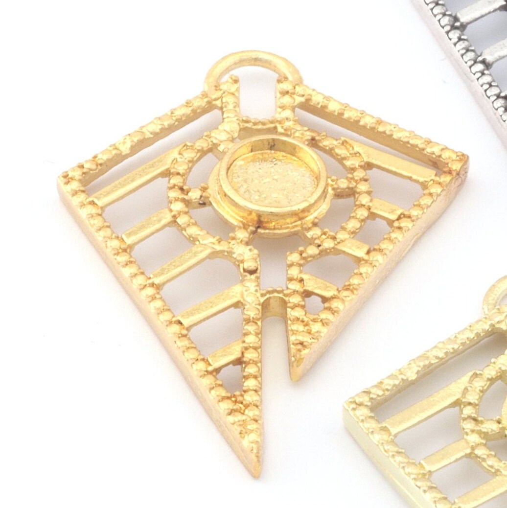 Kite Symbol Setting Blank Pendant Raw, Shiny, Antique Silver , Gold Plated Brass 39mm 1.5mm thickness Charms OZ4773