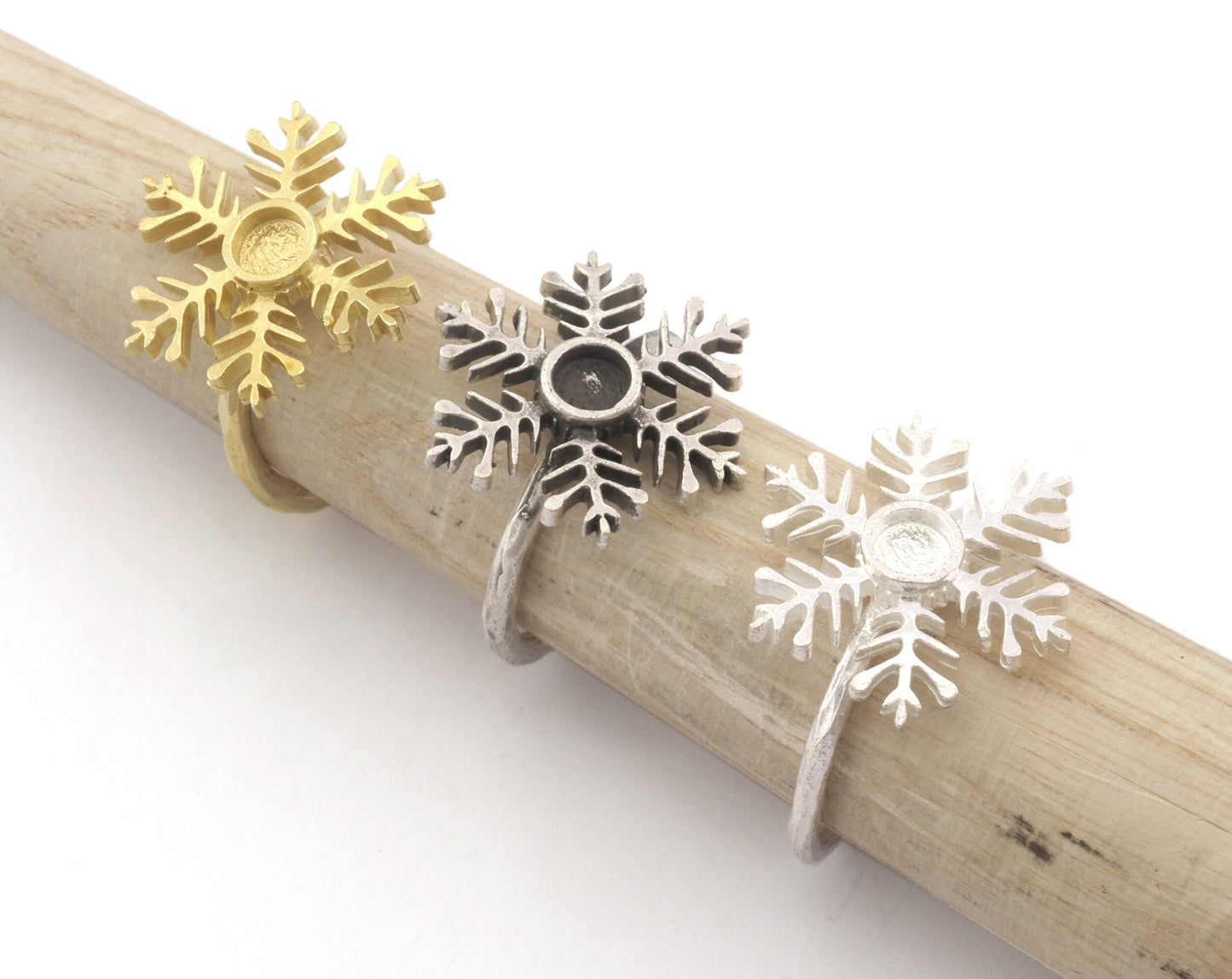 Snow Flake Winter Ring Base Adjustable (6-9US) Ring Blank Brass - Shiny - Antique silver - Shiny Gold plated (4mm blank) OZ4820