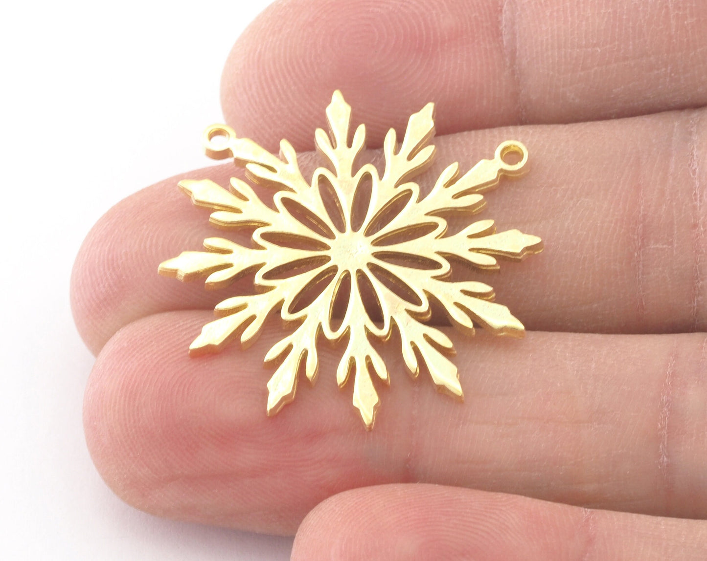 Snow Flake Connector Charms Pendant Raw Solid Brass , Antique silver, Shiny silver, Shiny gold plated Pendants 30x29mm OZ4829