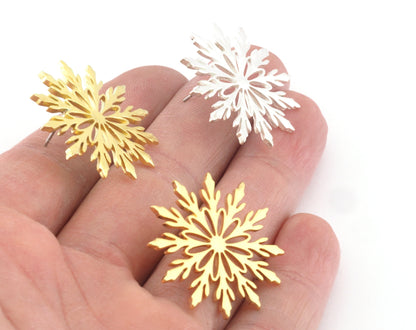 Snow Flake Round Winter Earring Stud Post Raw (Solid Brass), Shiny silver plated , Shiny gold plated 30mm Earring Blanks 4840