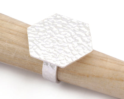 Hexagonal Hammered Adjustable Ring Blank - Shiny Silver Plated Brass (25mm Blank ) 4952