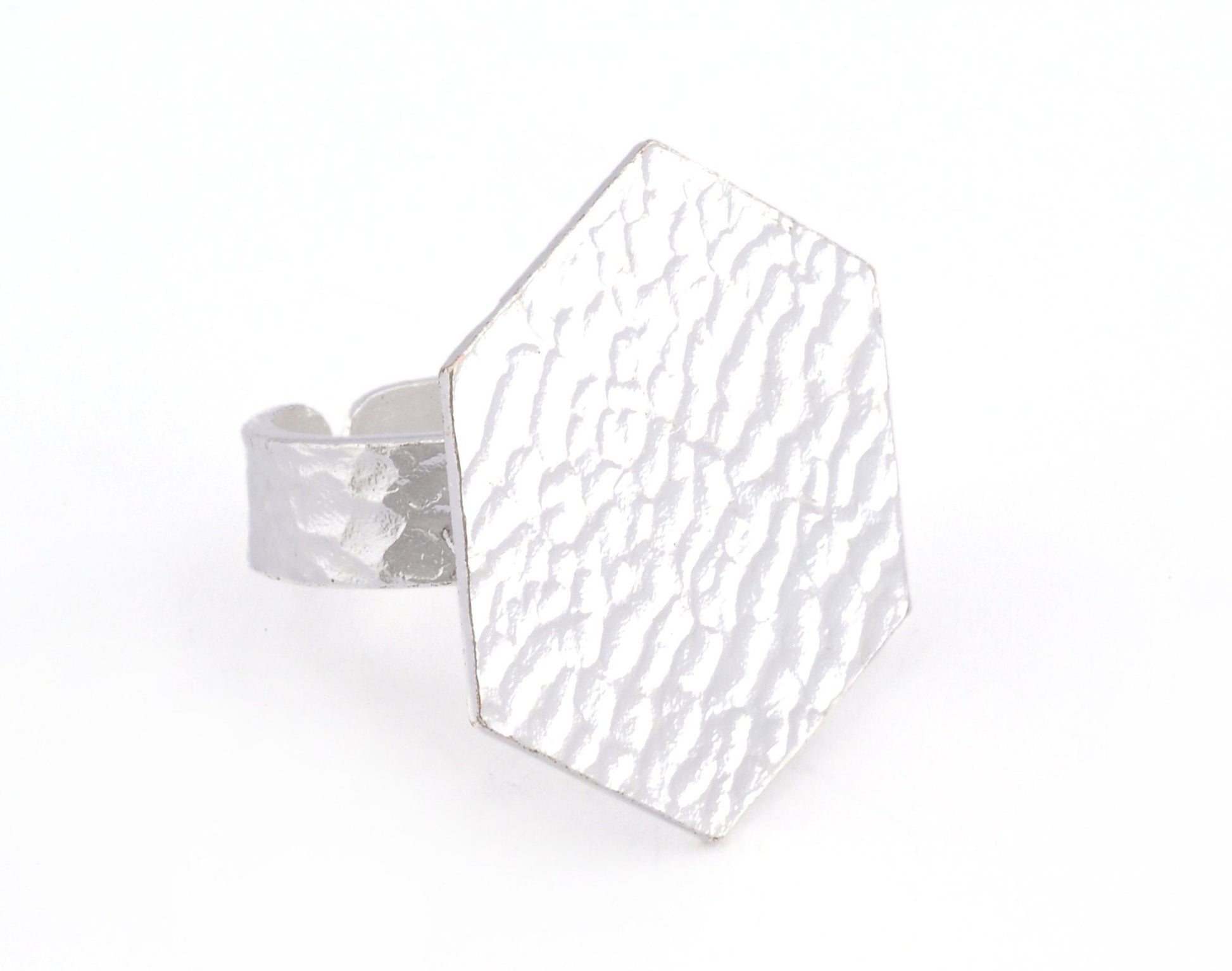 Hexagonal Hammered Adjustable Ring Blank - Shiny Silver Plated Brass (25mm Blank ) 4952