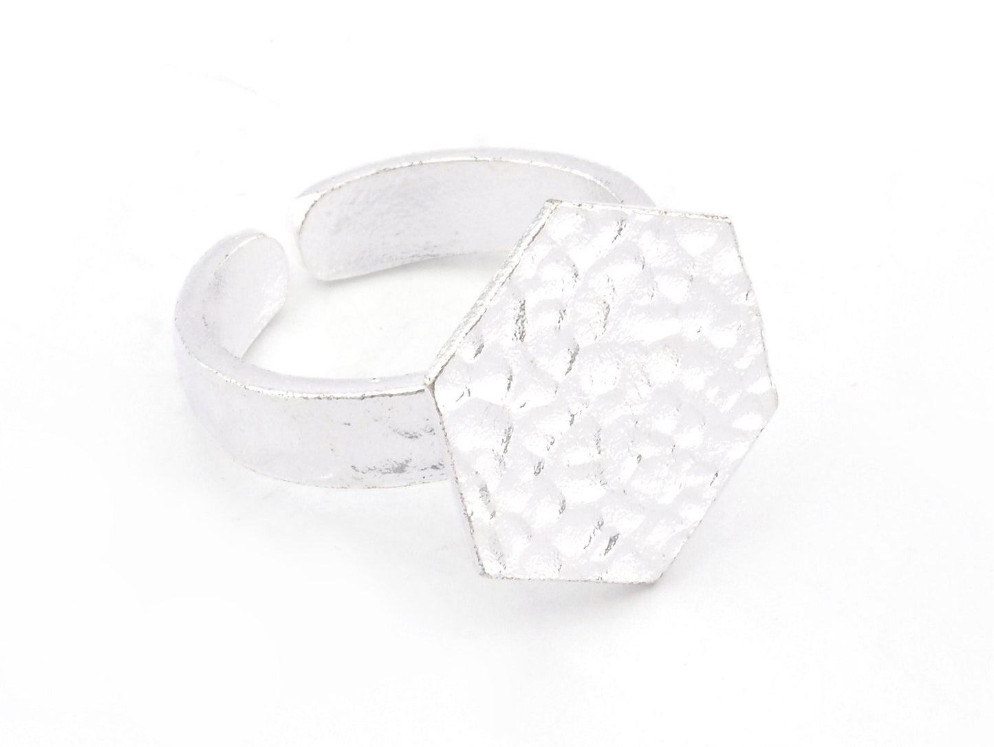 Hexagonal Hammered Adjustable Ring Blank - Antique silver plated Brass (15mm Blank ) 4947