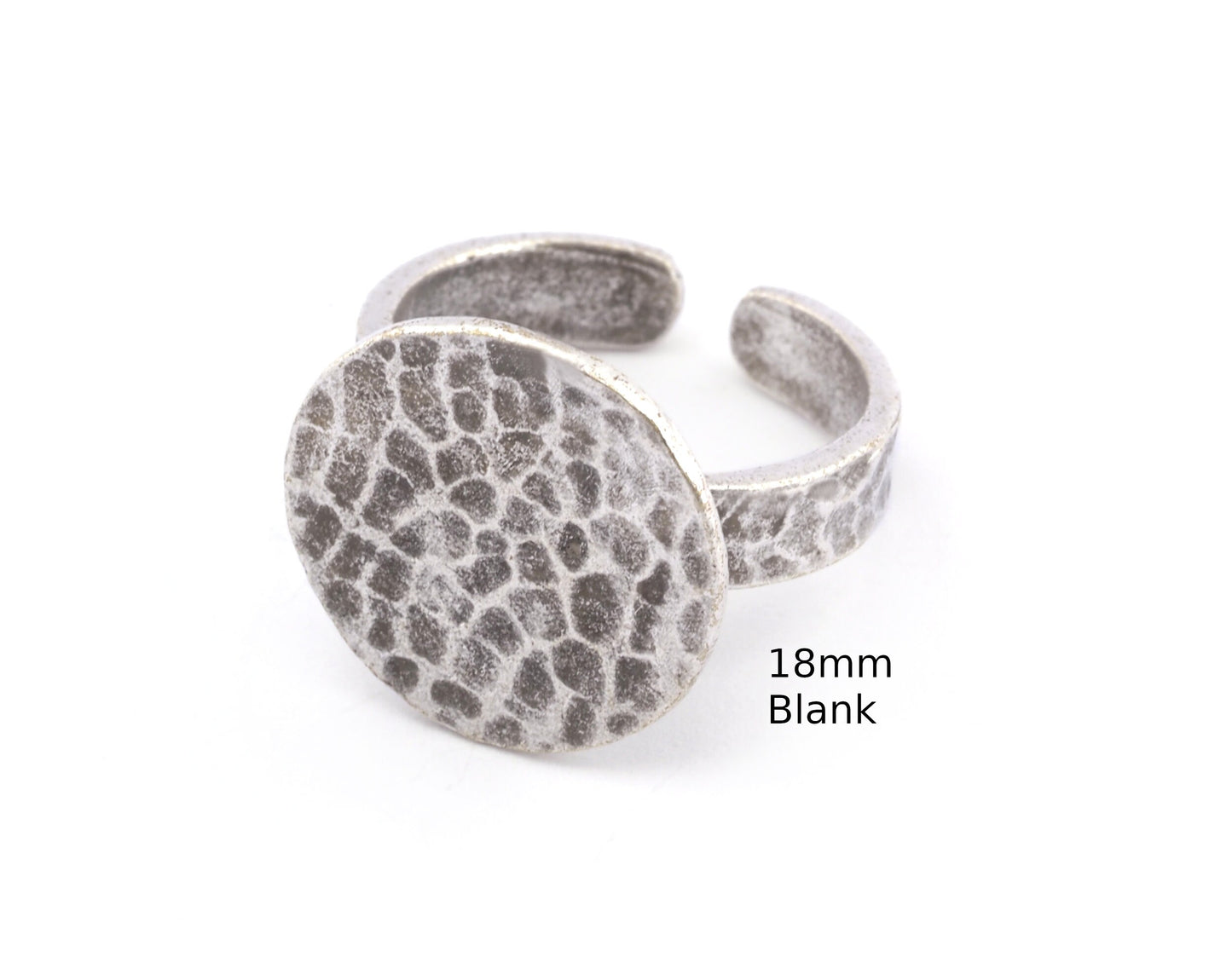 Round Disc Hammered Adjustable Ring Blank - Antique silver plated Brass (18mm Blank ) 4948