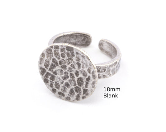 Round Disc Hammered Adjustable Ring Blank - Antique silver plated Brass (18mm Blank ) 4948