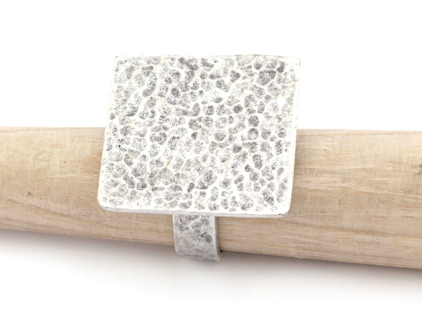 Square Hammered Adjustable Ring Blank Bezel Base - Antique Silver Plated Brass (28mm Blank ) 4933