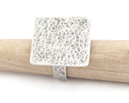 Square Hammered Adjustable Ring Blank Bezel Base - Antique Silver Plated Brass (28mm Blank ) 4933