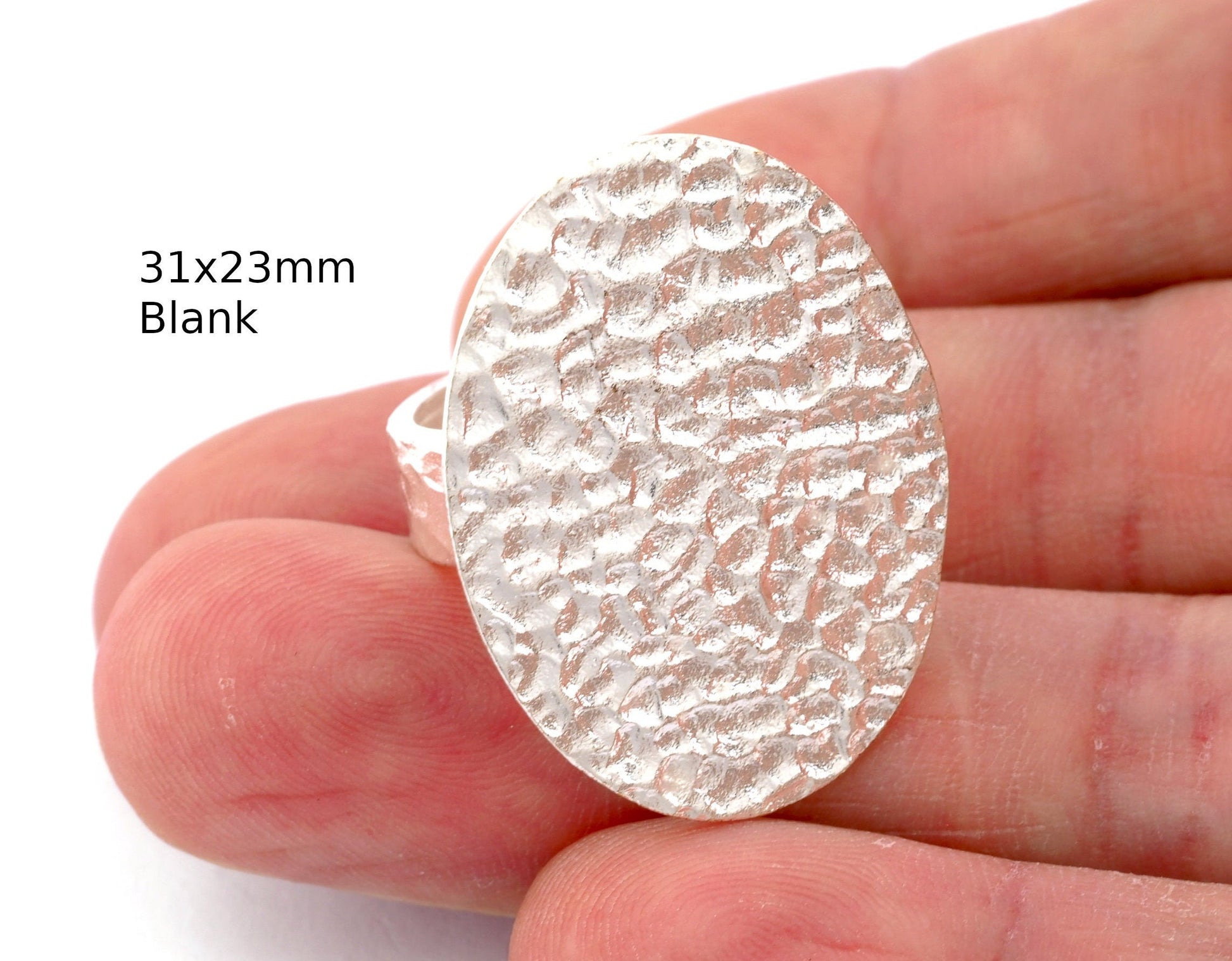 Oval Hammered Adjustable Ring Blank Bezel Base - Shiny Silver Plated Brass (30x23mm Blank ) 4935