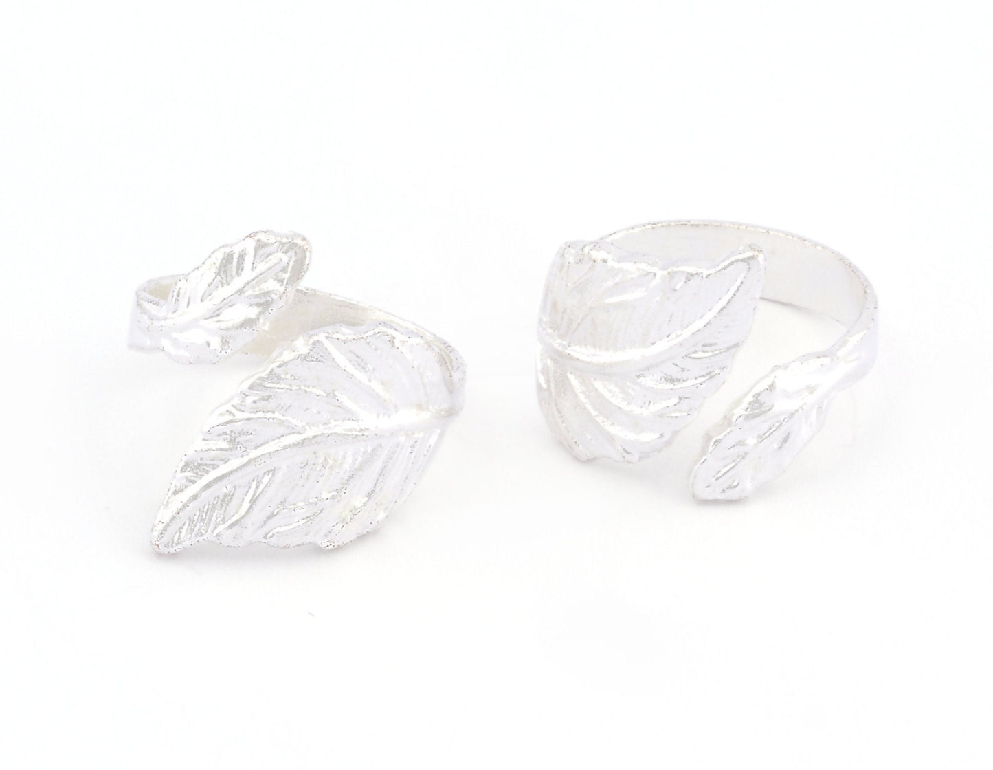 Leaf Ring Adjustable Shiny Silver Plated brass (17.5mm 7US inner size) OZ765
