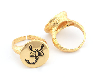 Scorpion Ring Horoscope Zodiac Bark Textured Band Round Adjustable Enamel Filled - Shiny gold plated brass (5 - 8.5US inner size) OZ4858