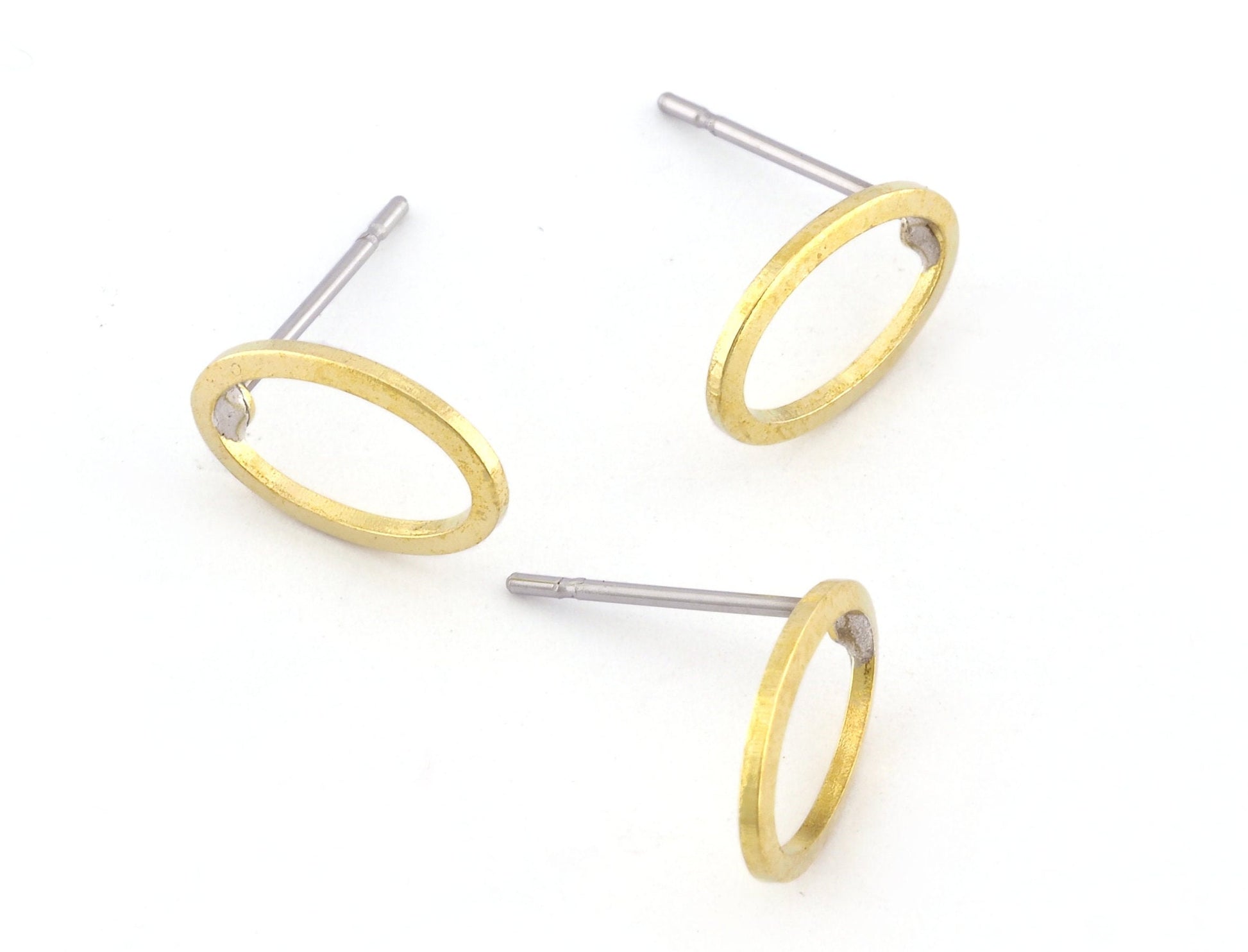 Oval frame earring post stud Raw brass 11x7mm 5019