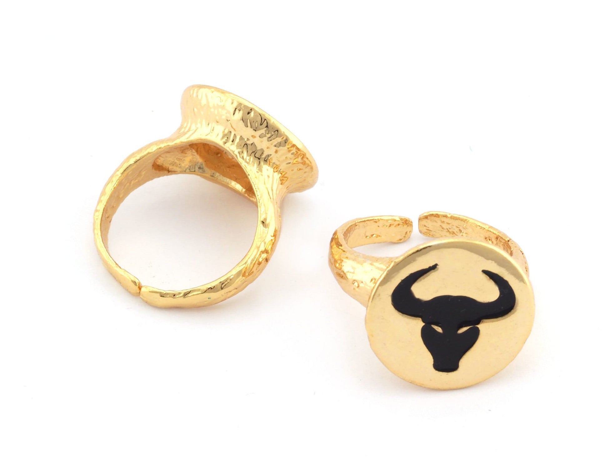 Bull Ring Taurus Horoscope Zodiac Horn Bark Textured Band Round Adjustable Enamel Filled - Shiny gold plated brass (5 - 8.5US size) OZ4860