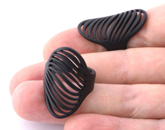 Line Wave Oval Adjustable Ring Brass Black Painted (7US 9US inner size) OZ4746