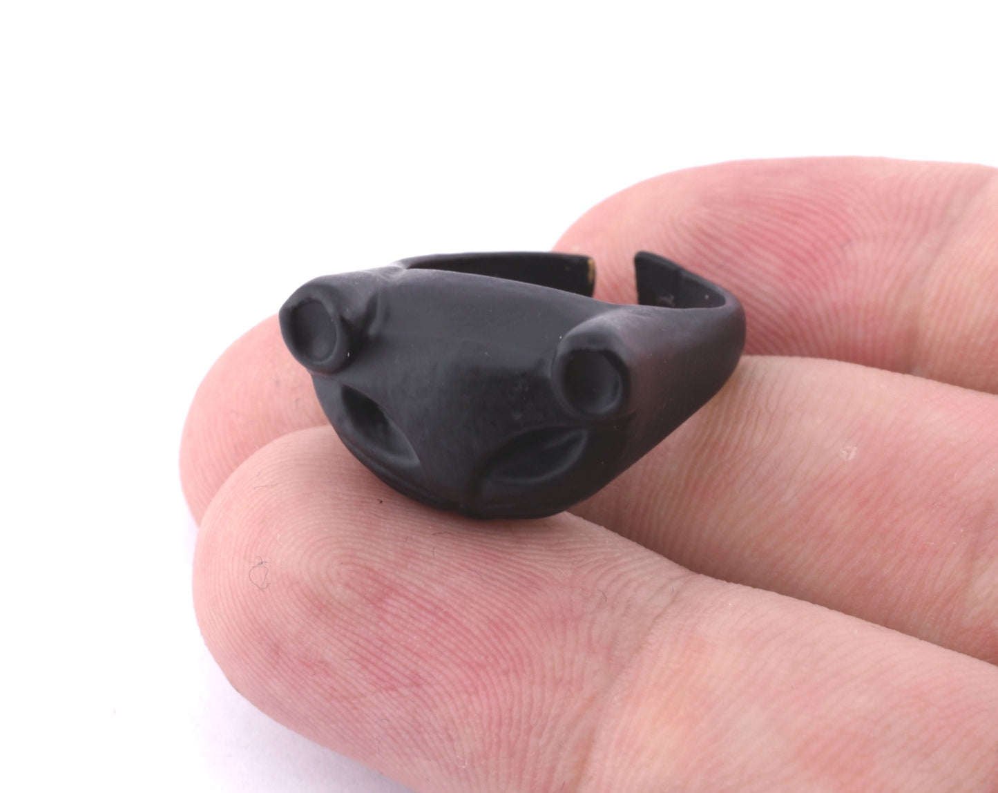 Cat Ring Adjustable Black Painted brass (18mm 8US inner size) Oz3685