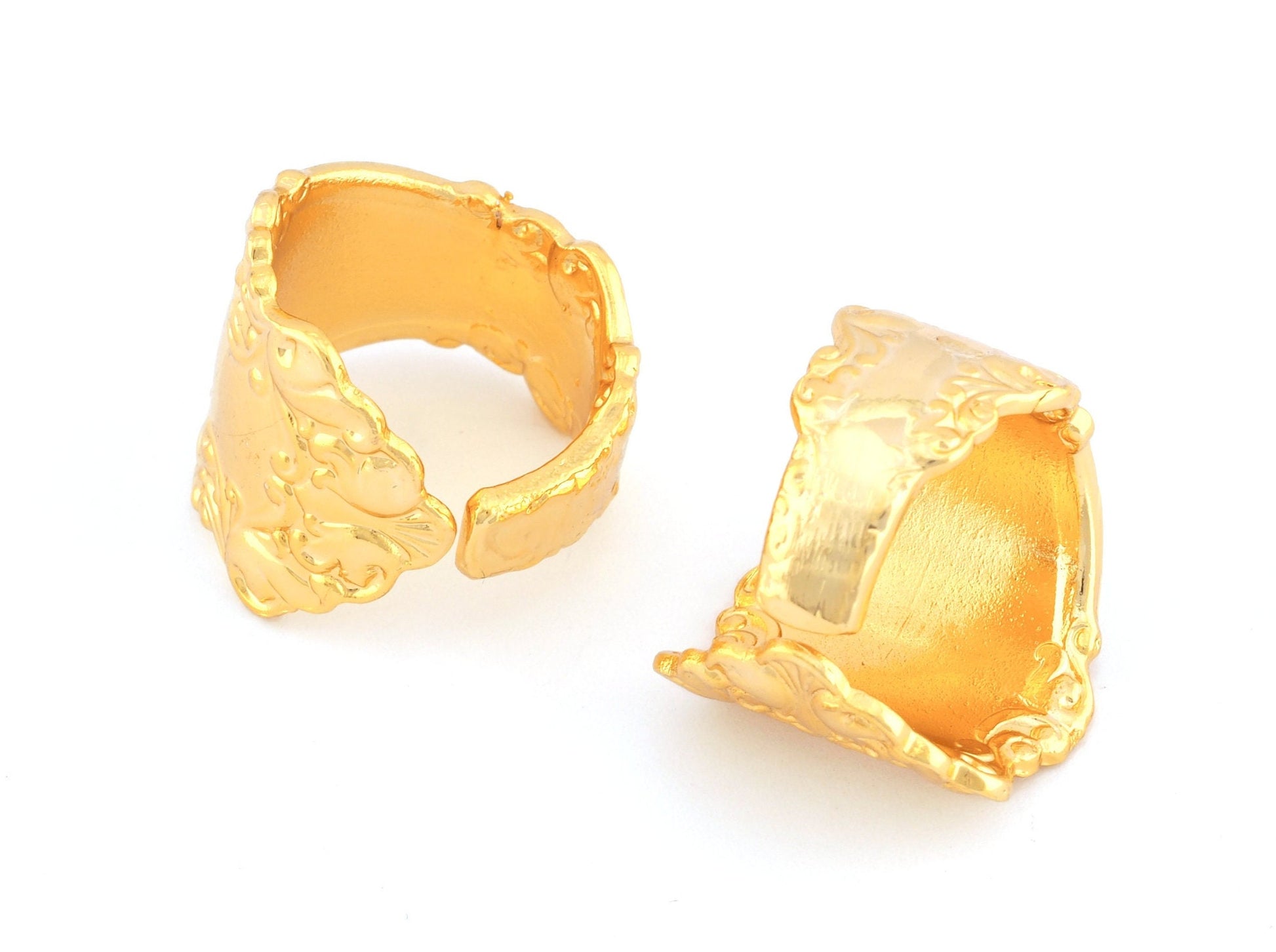 Spoon Ring Flower Patterned Adjustable Ring Shiny Gold Plated brass (18mm 8US inner size) OZ3901