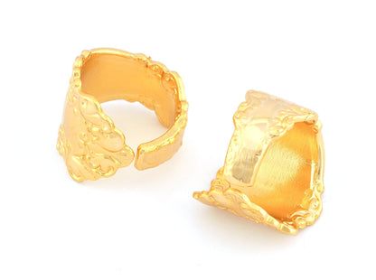 Spoon Ring Flower Patterned Adjustable Ring Shiny Gold Plated brass (18mm 8US inner size) OZ3901