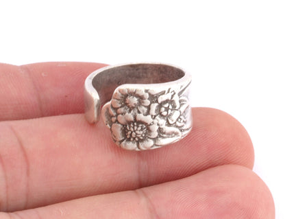 Spoon Ring Flower Patterned Adjustable Ring Antique Silver Plated Brass (18mm 8US inner size - Adjustable ) OZ2543