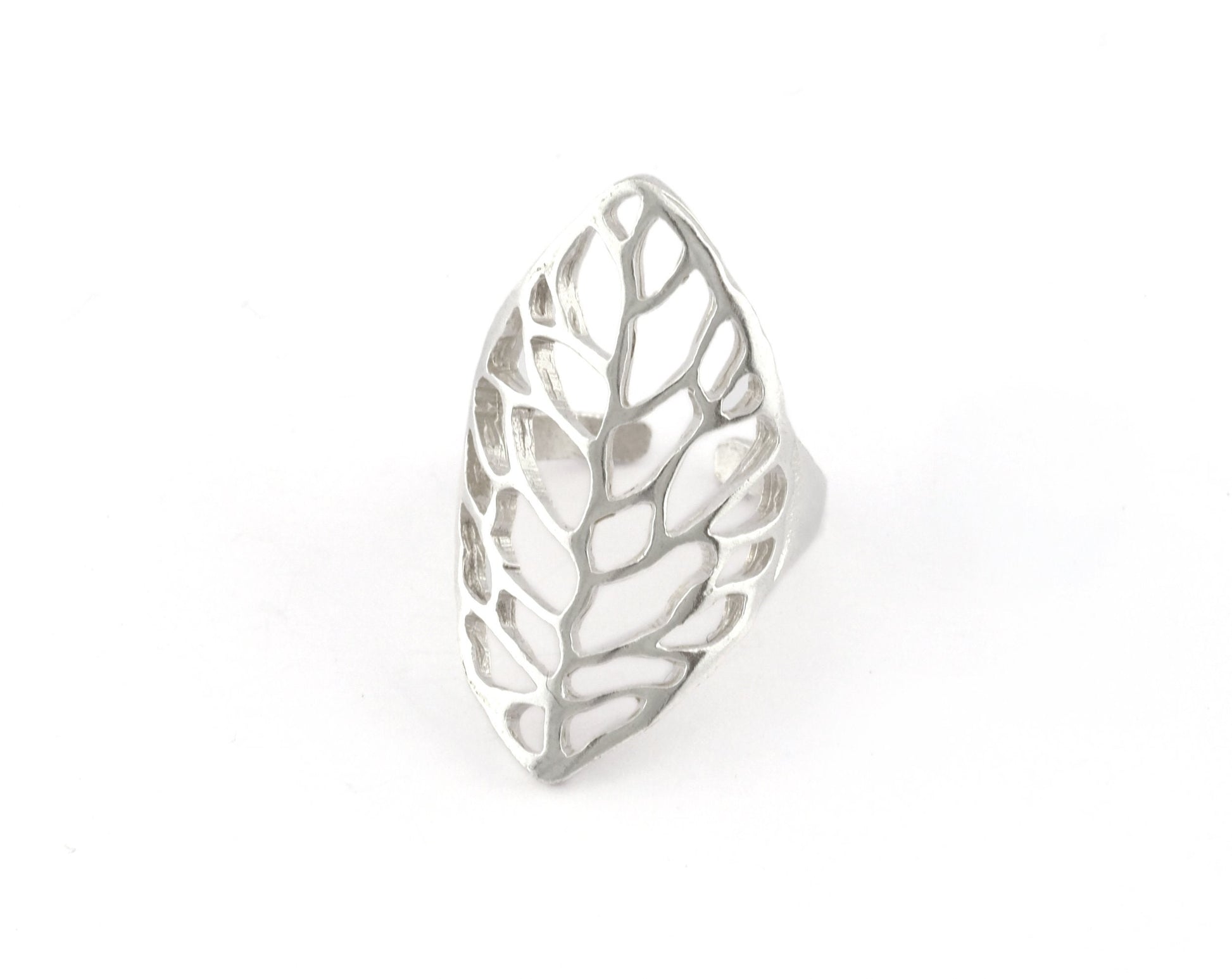 Leaf Shape Adjustable Shiny Silver Plated brass (18mm 8US inner size) OZ591