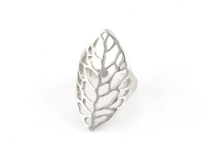 Leaf Shape Adjustable Shiny Silver Plated brass (18mm 8US inner size) OZ591