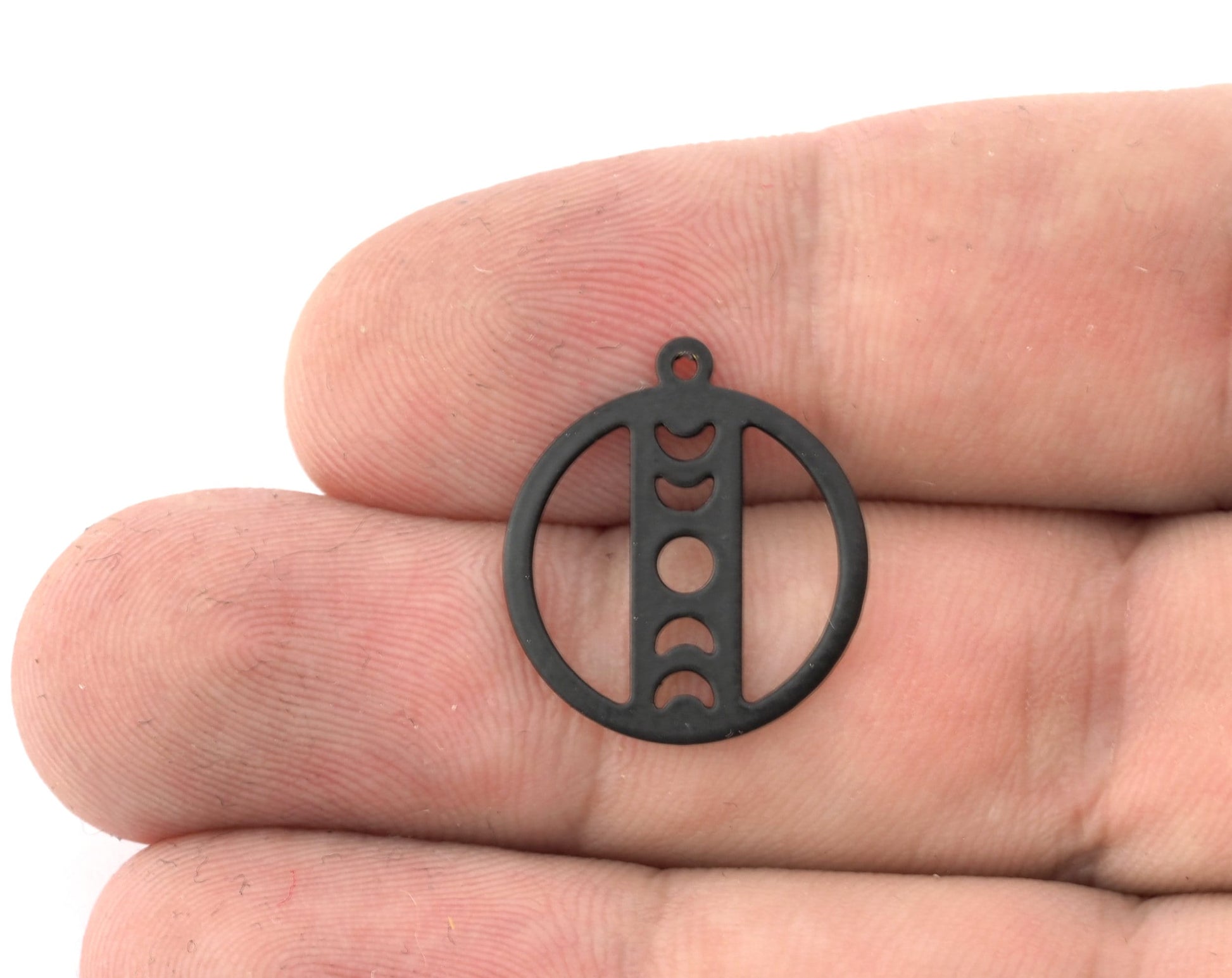 Round Moon 20x18mm (Phase of the moon) Black painted brass 1 holes charms findings 4497