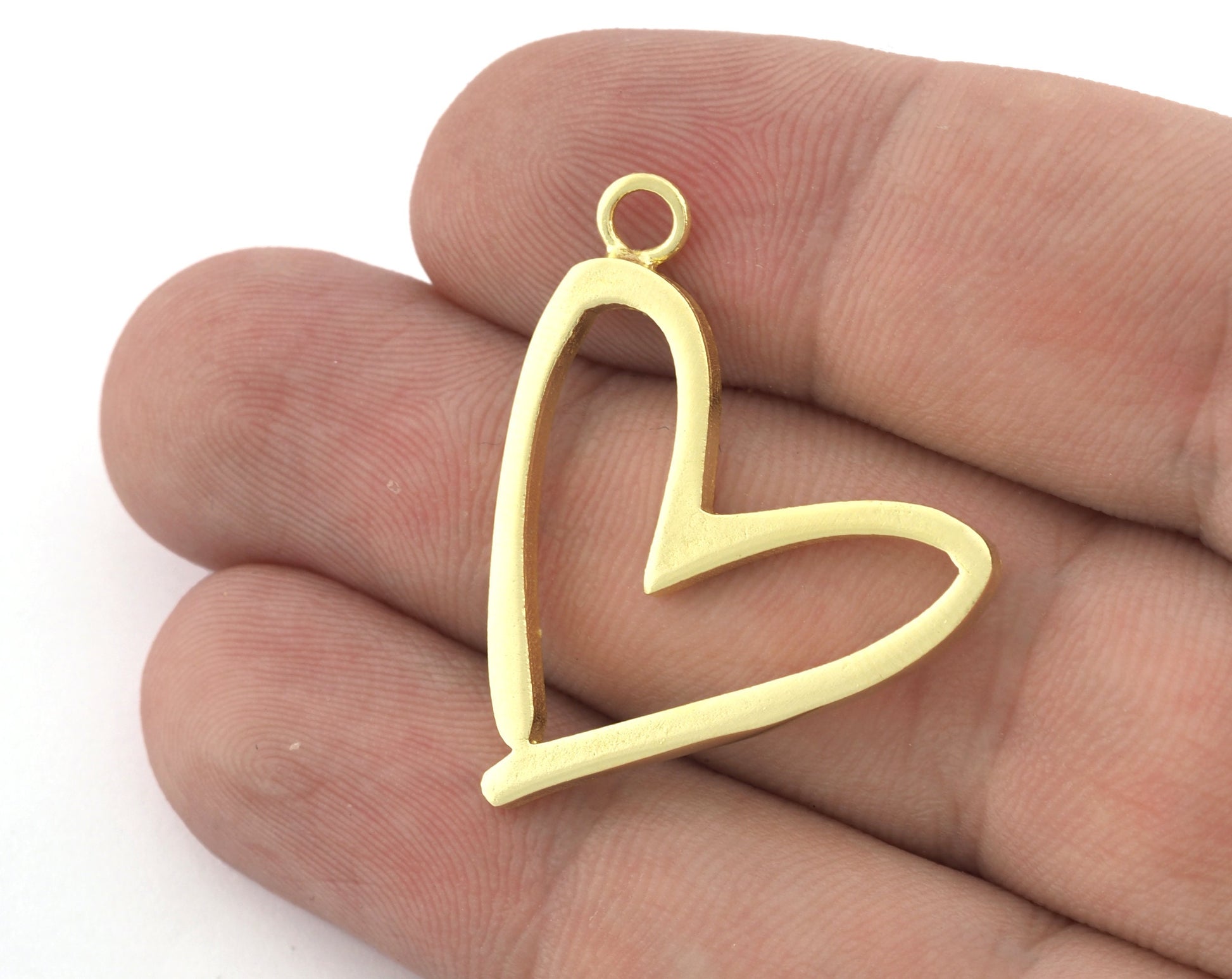 Heart Charms, Pendant, Raw Brass 31mm 5159 newline