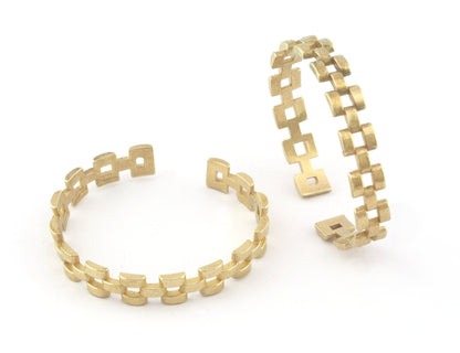 Link Ring Adjustable Raw Brass (30mm minimum inner size) 5112