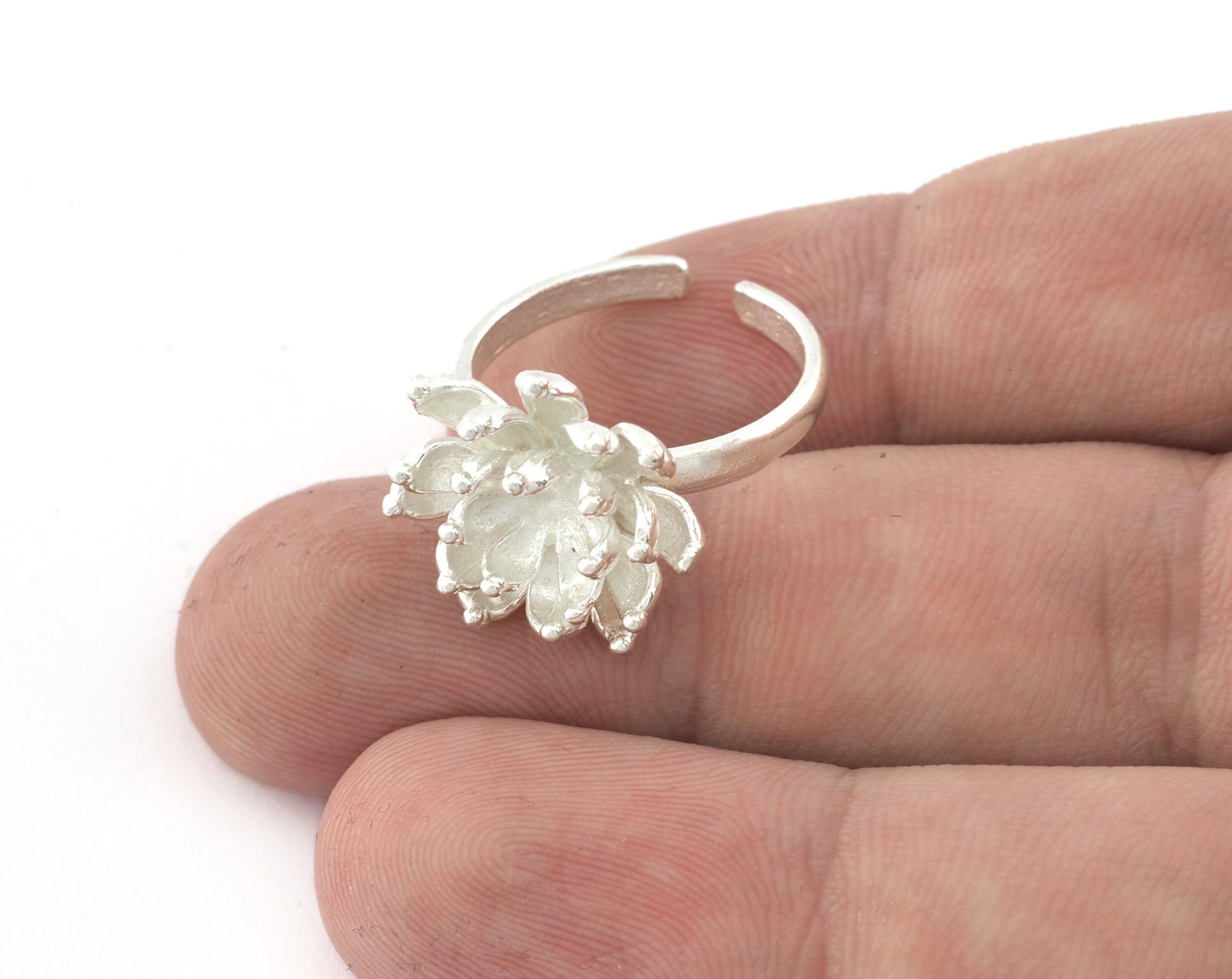 Lotus Flower Ring, Adjustable Ring, Shiny Silver Plated brass (7 - 9US inner size) 5151