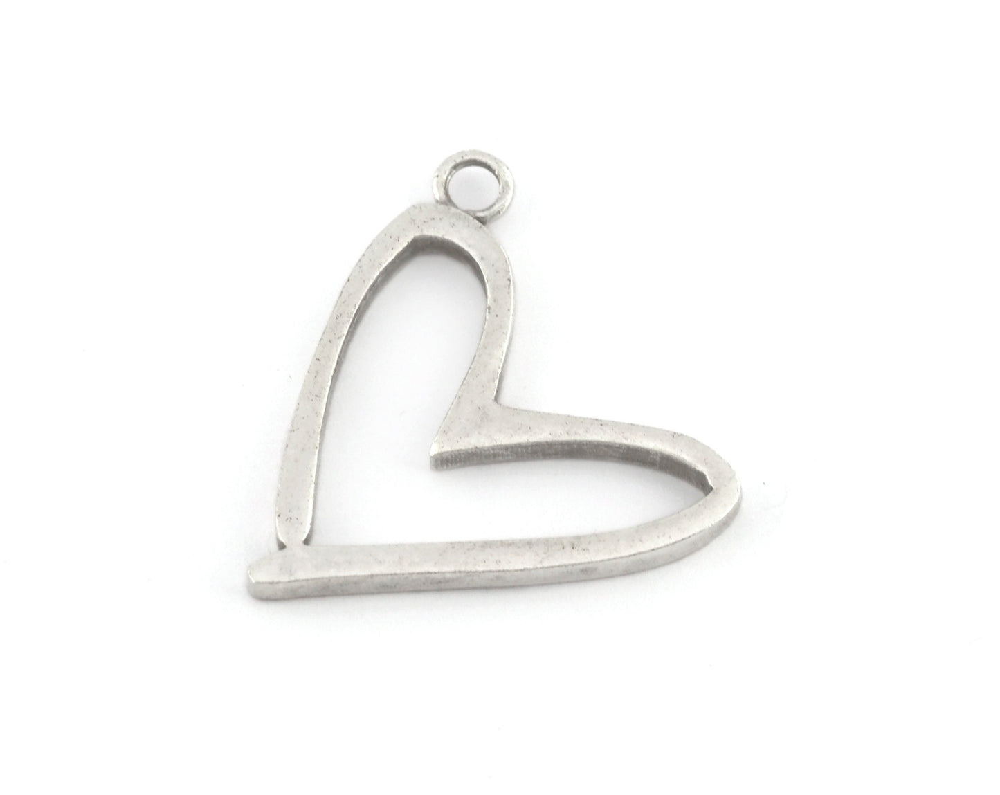 Heart Charms, Pendant, Antique Silver Plated Brass 31mm 5159 newline