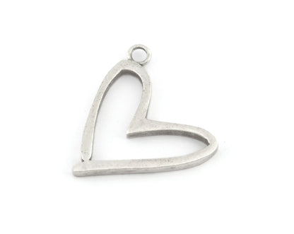 Heart Charms, Pendant, Antique Silver Plated Brass 31mm 5159 newline