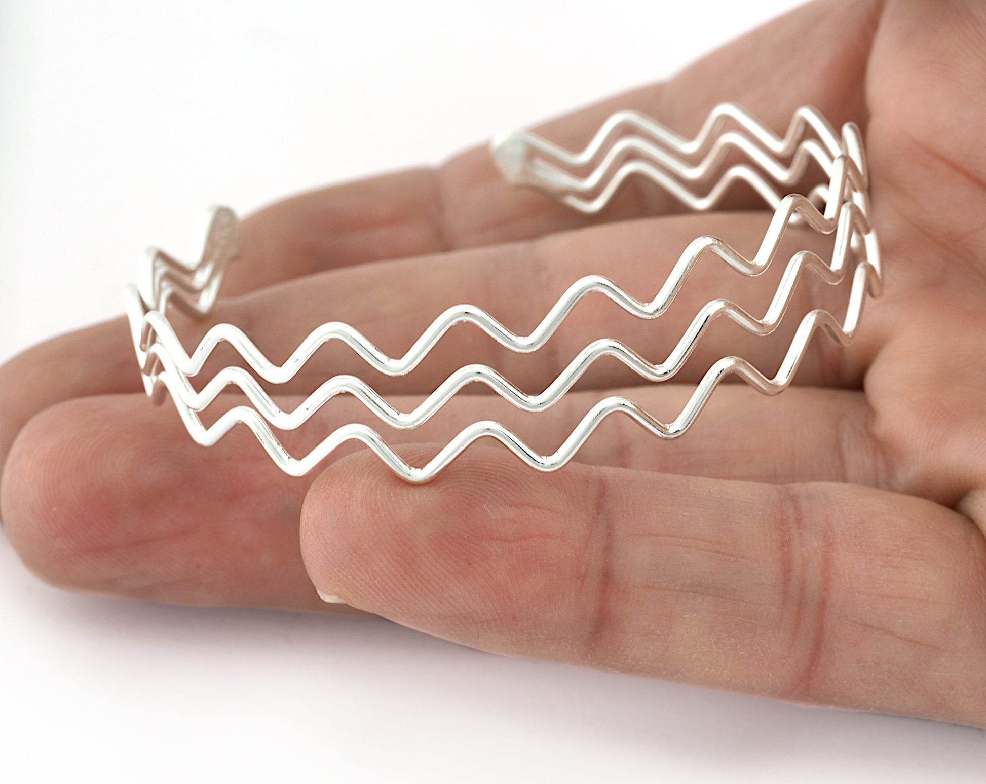 Zigzag Bracelet Base, Shiny Silver plated brass 5192