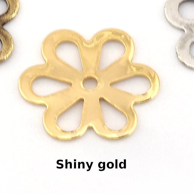 Flower shape , Middle Hole 13mm Raw Brass , Charms ,Findings OZ121-29