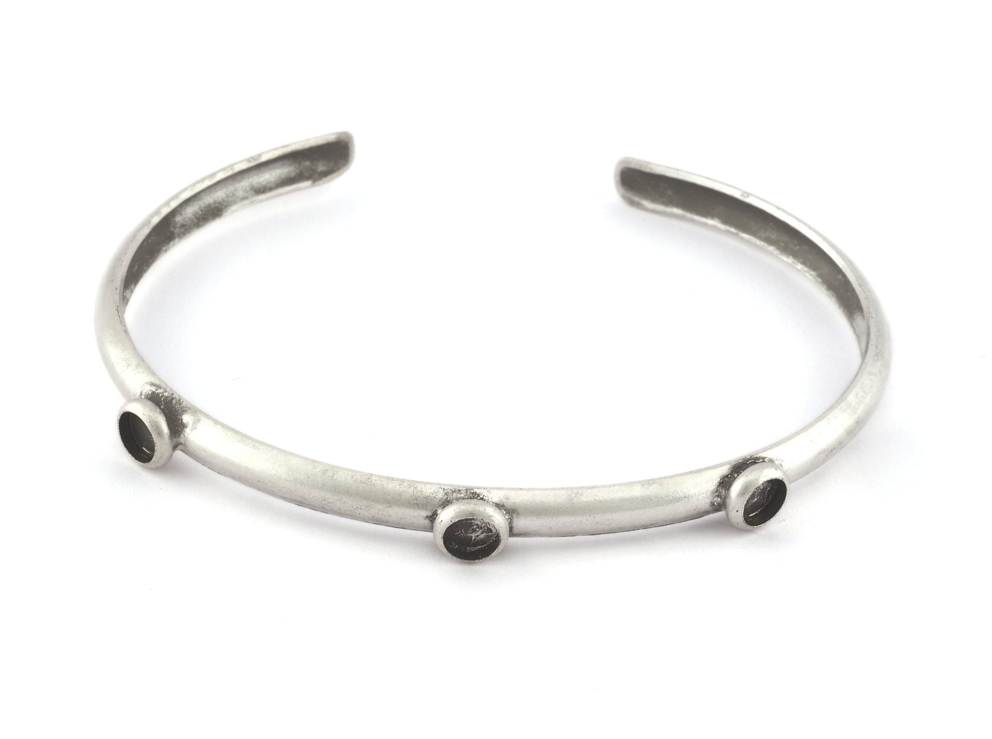 Curved Bracelet Base, Blank Bezel Settings, Antique Silver plated Brass (4mm Blank) 5193
