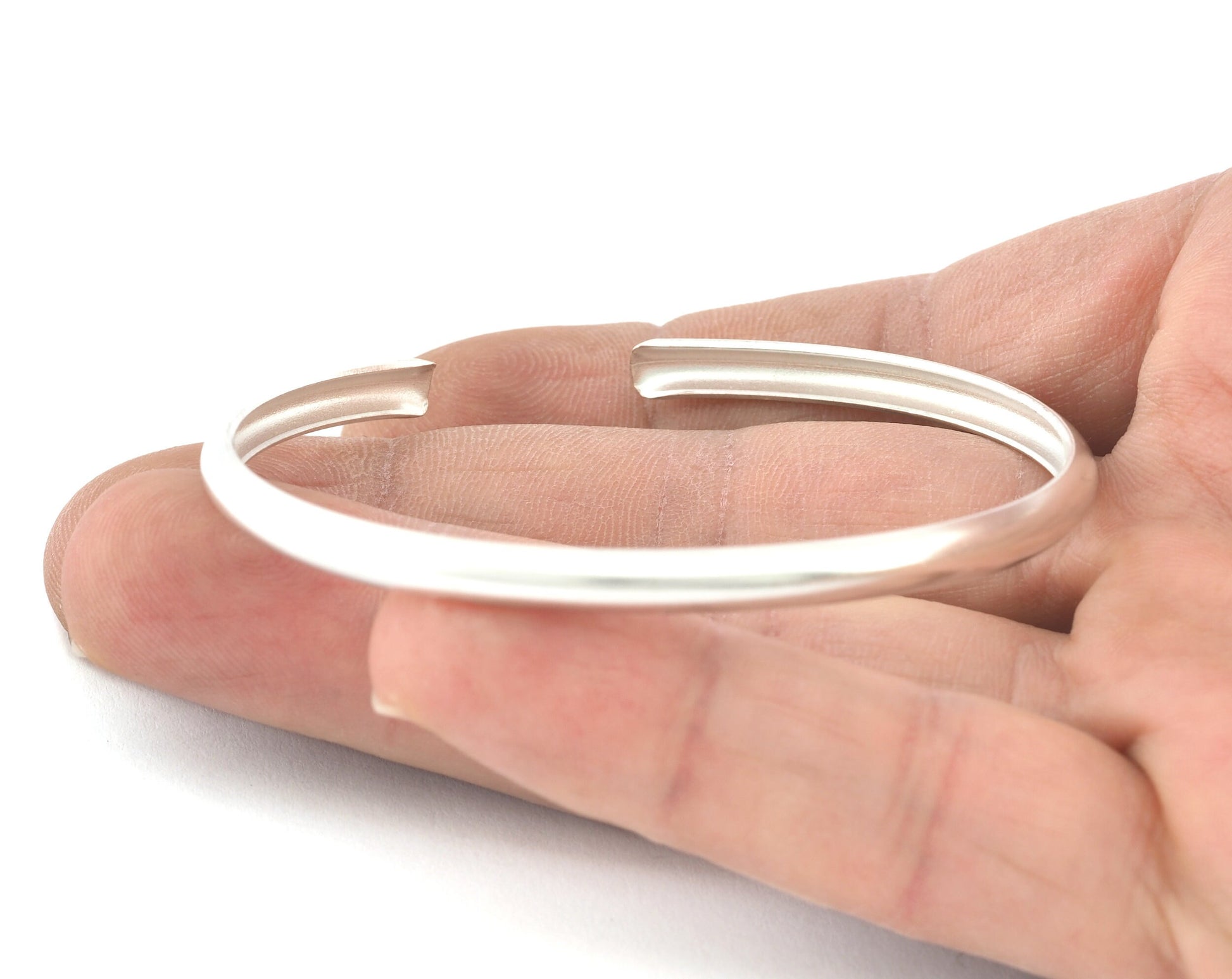 Curved Bracelet Base, Shiny Silver plated brass (4.5mm) 5219