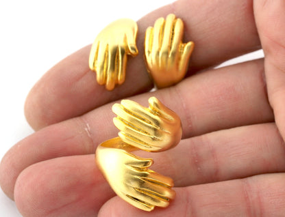 Hands Statement Adjustable Ring Matte Gold Plated brass (18mm 8US - 9US inner size) Oz4007