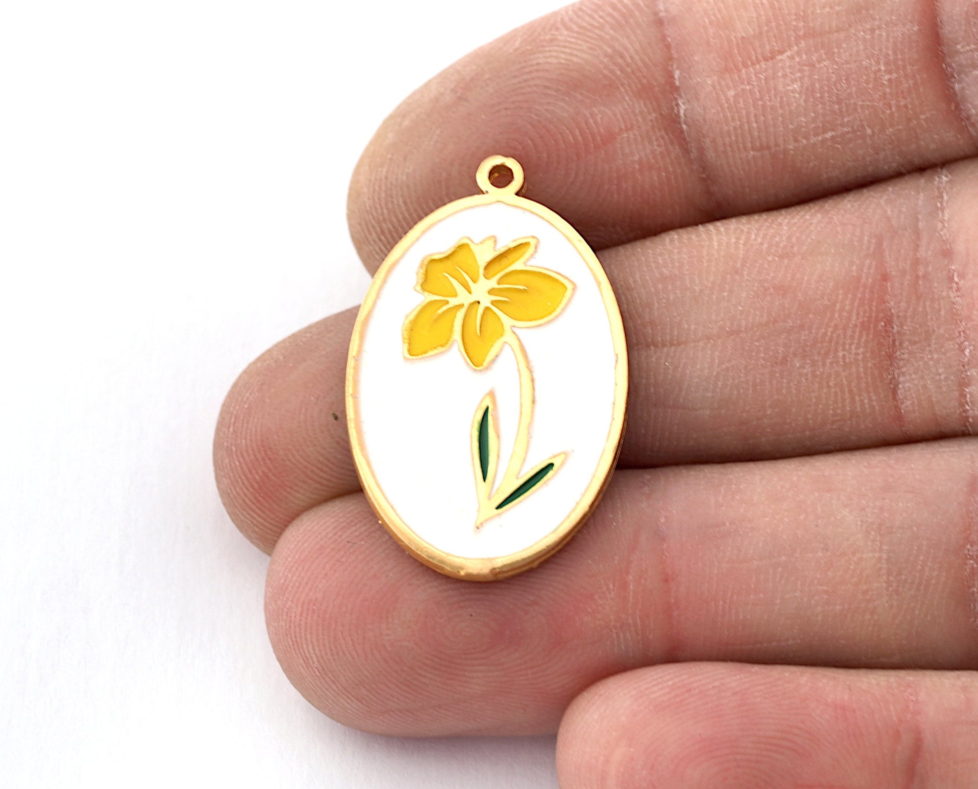 Birth Monthly Flower (March Daffodil) Oval Charms Pendant Brass Shiny gold plated 29x18mm 5277