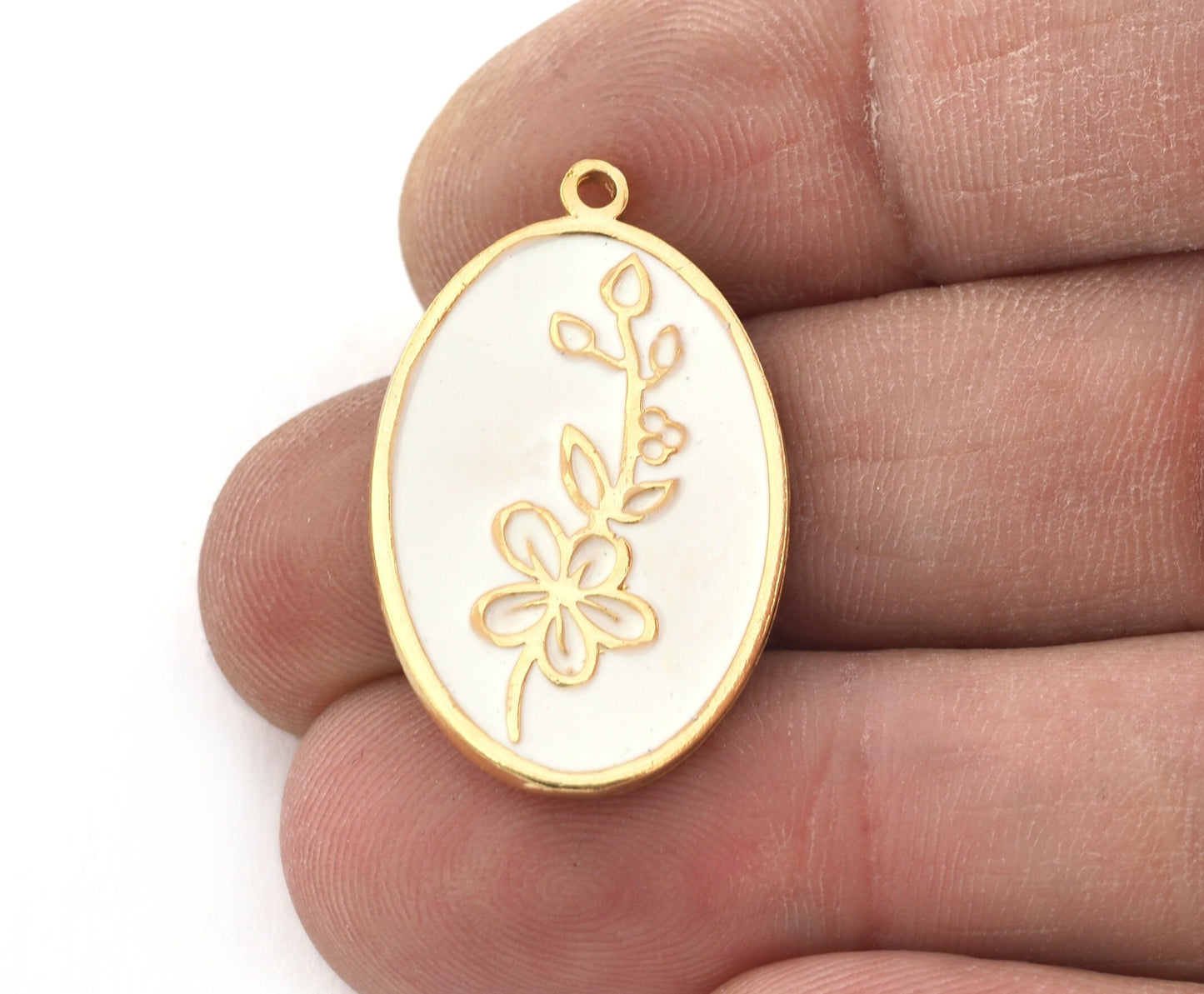 Birth Monthly Flower (May Hawthorne) Oval Charms Pendant Brass Shiny gold plated 29x18mm 5279