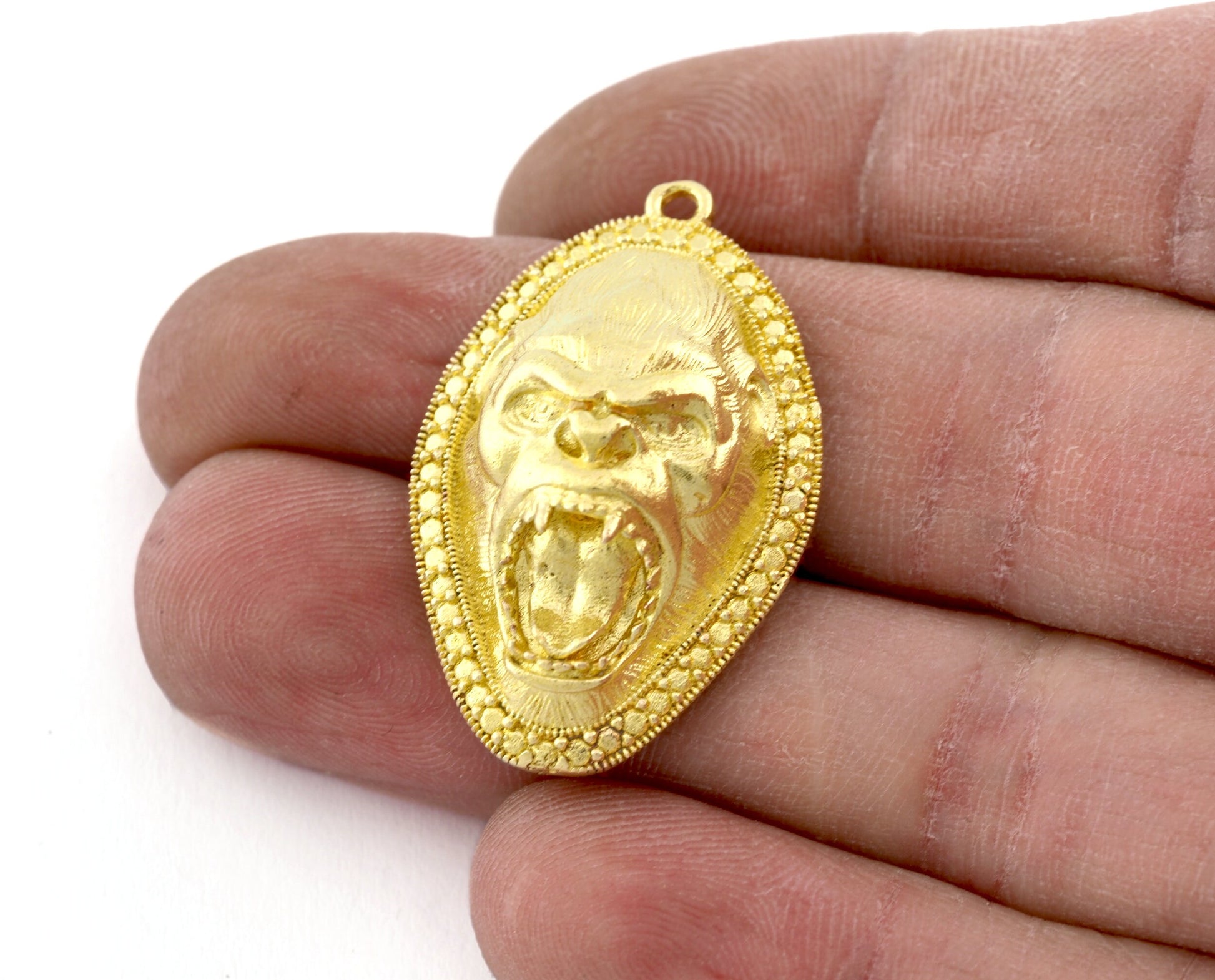 Gorilla Charms Pendant Raw Brass - Antique Silver - Shiny silver - Shiny gold 35x22mm 3910