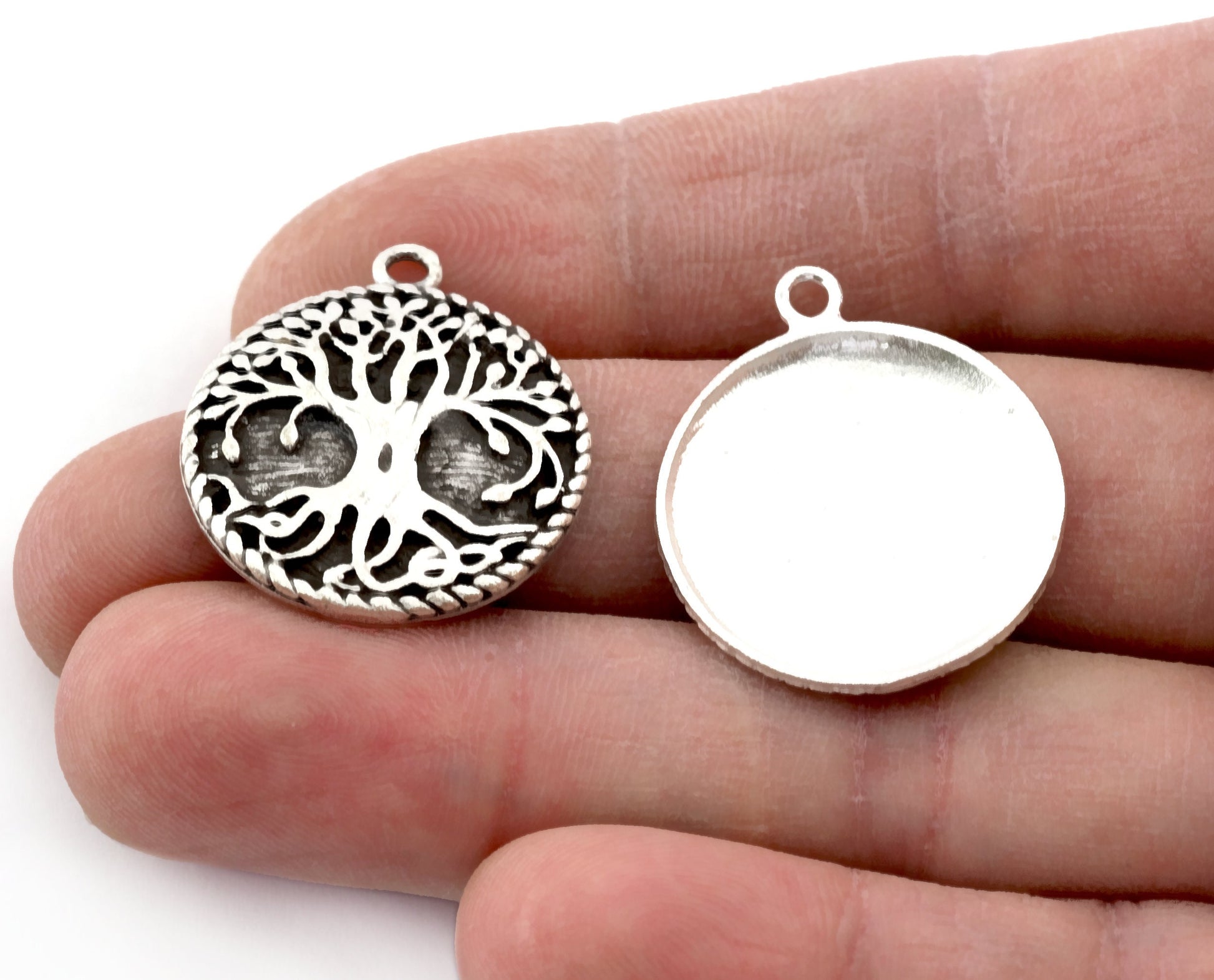 Tree Charms, Nature Charms, Round Pendant Raw Brass - Antique Silver - Shiny silver - Shiny gold 28x24mm 3044