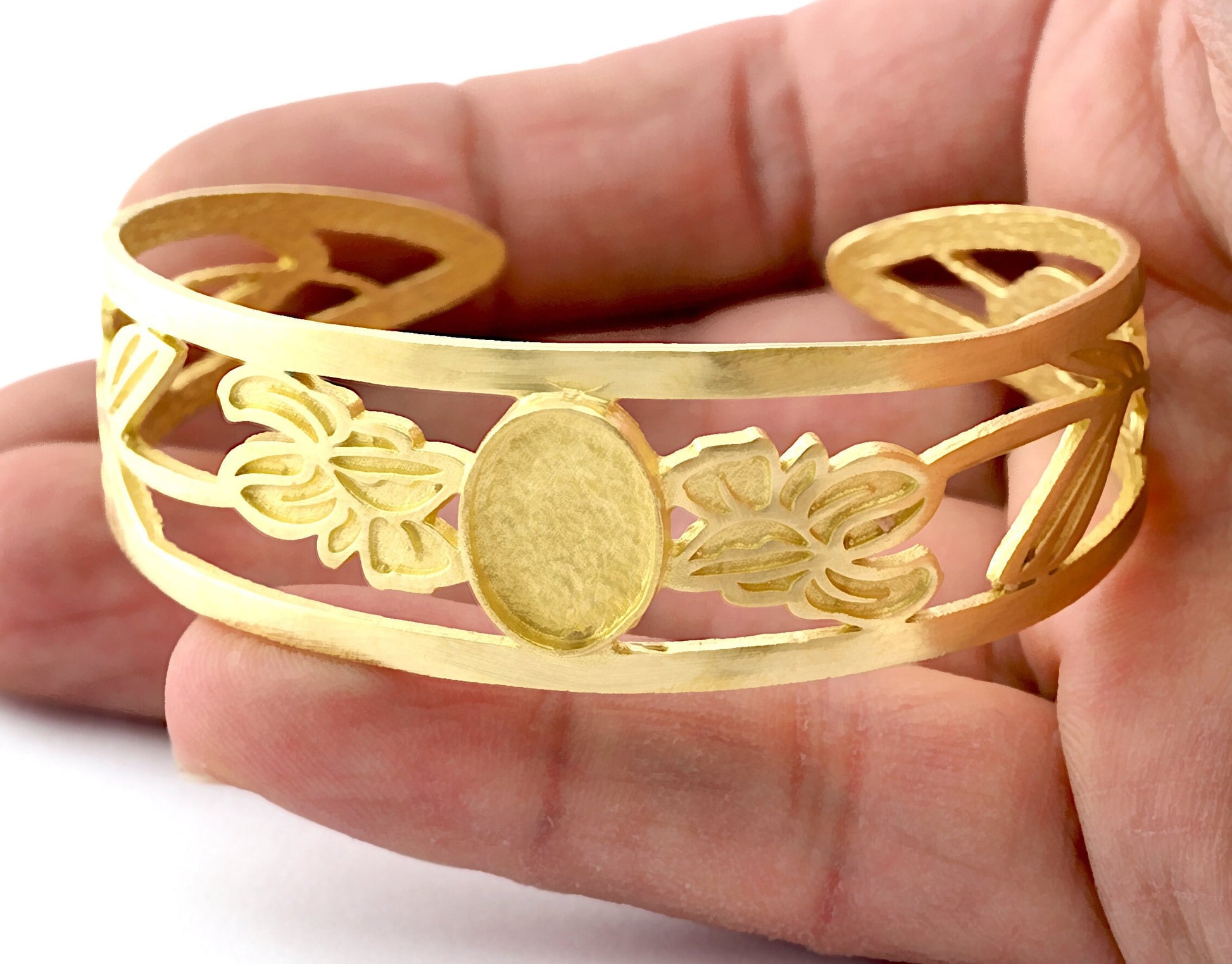 Oval Blank Flower Bracelet Monthly Flower (February Iris) Base Setting Blank Bezel Raw brass (10x14mm Blank ) 3789