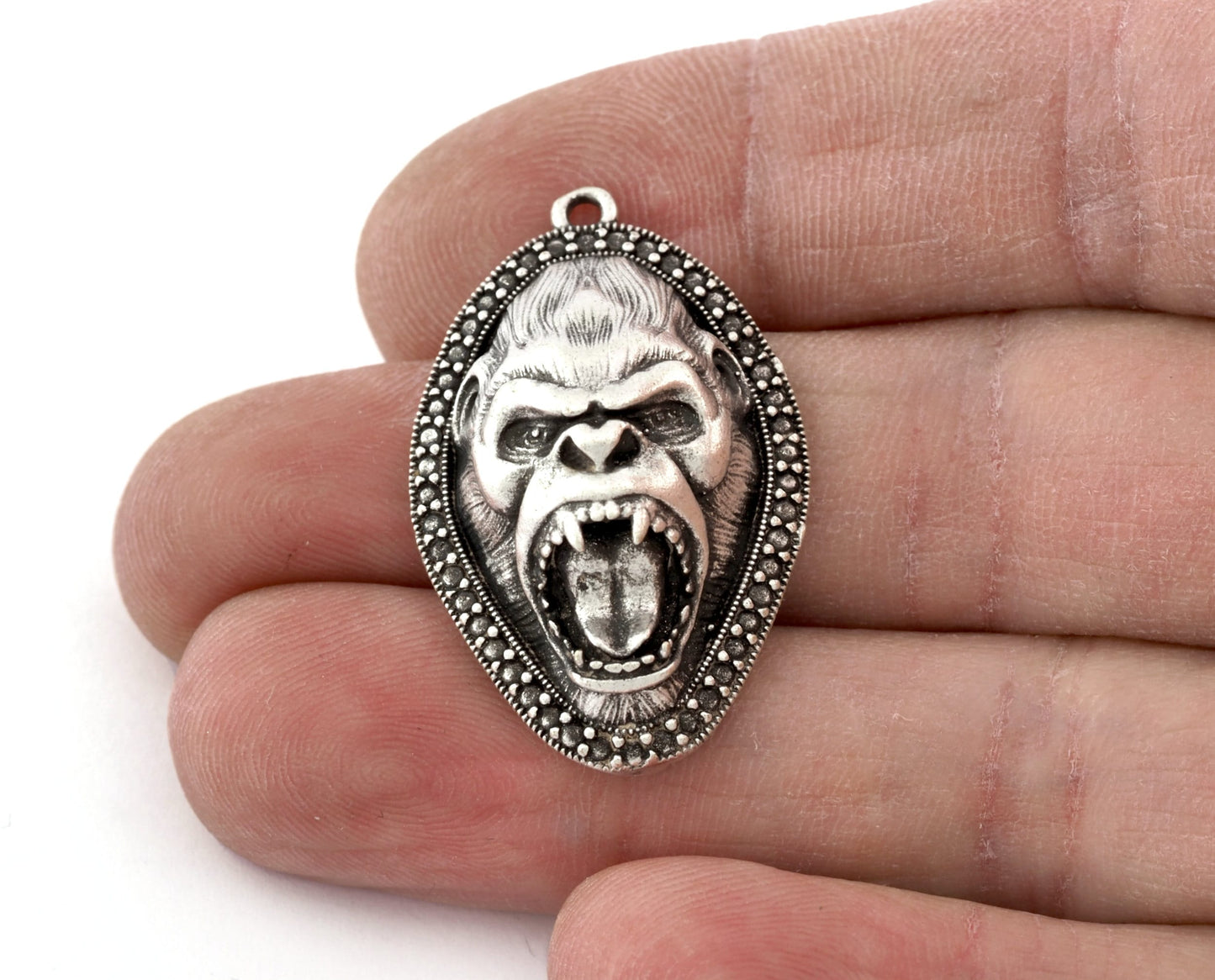 Gorilla Charms Pendant Raw Brass - Antique Silver - Shiny silver - Shiny gold 35x22mm 3910