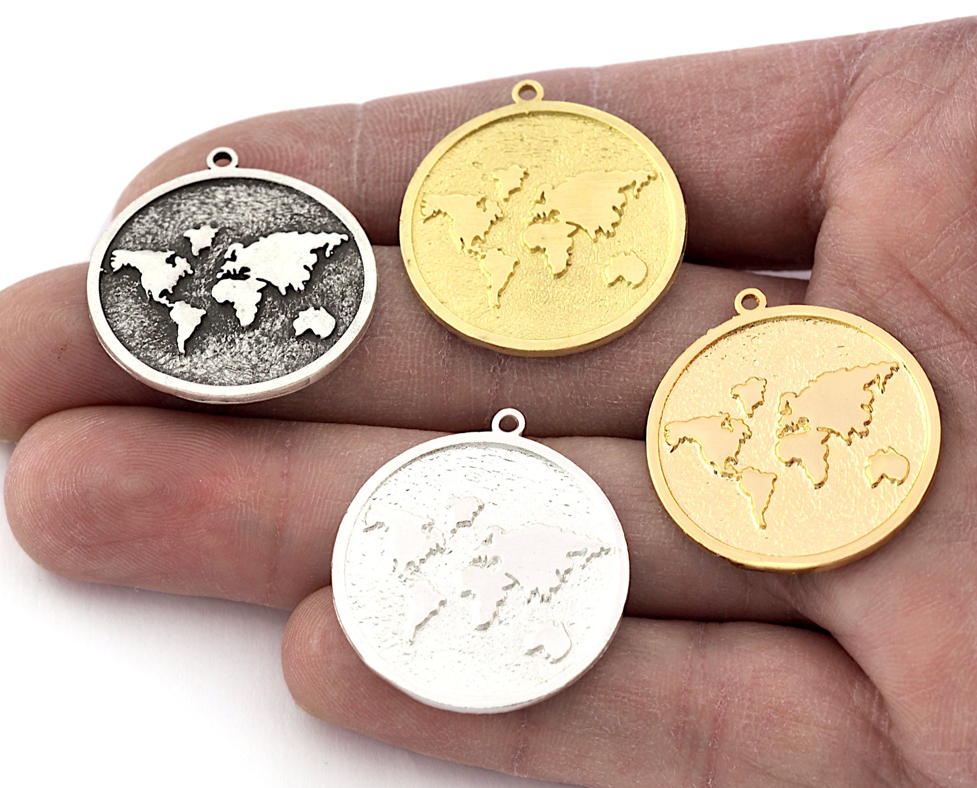 World Map Charms Pendant - Raw Brass - Antique Silver - Shiny silver - Shiny gold 30x27mm 3642