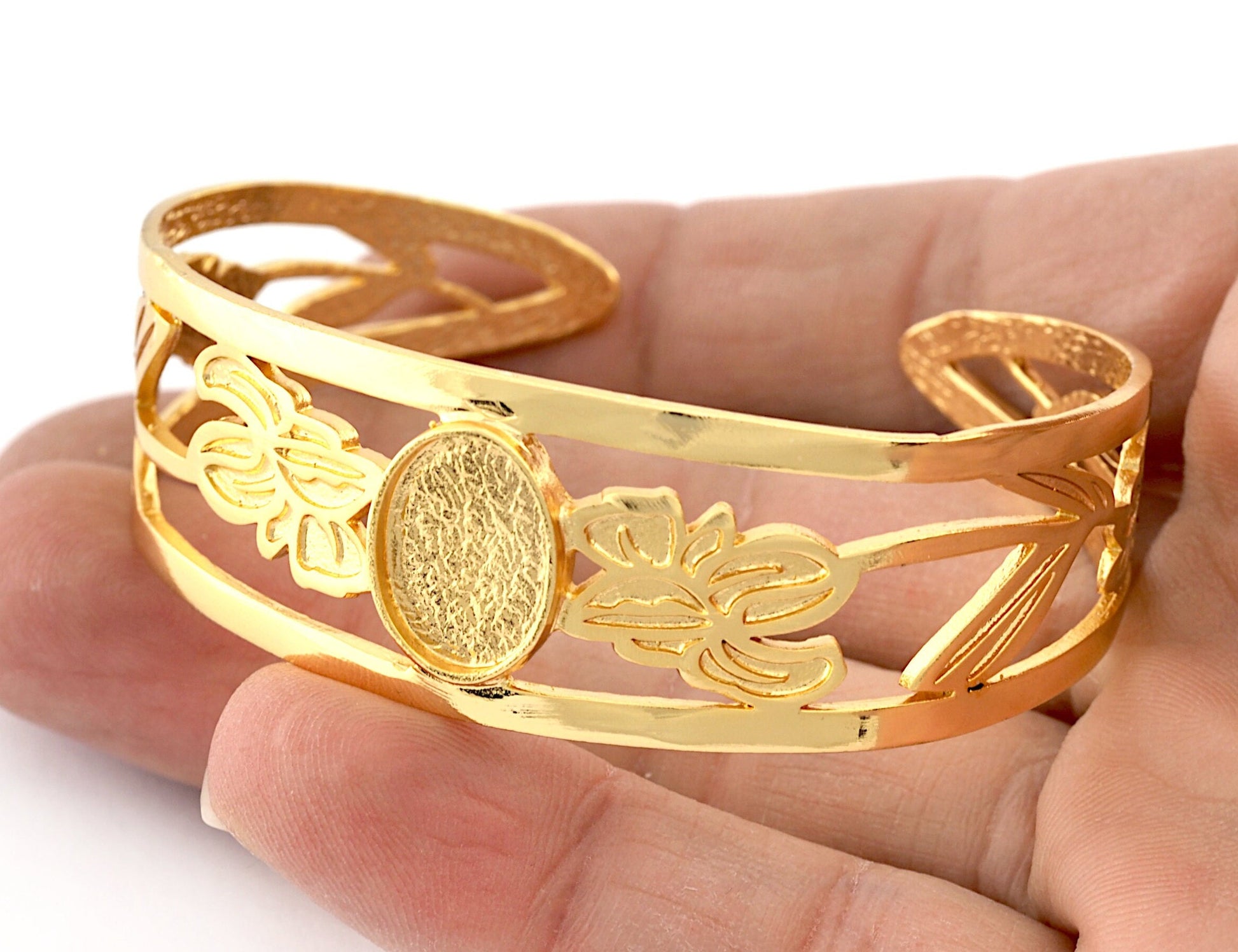 Oval Blank Flower Bracelet Monthly Flower (February Iris) Base Setting Blank Bezel Shiny Gold Plated Brass (10x14mm Blank ) 3789