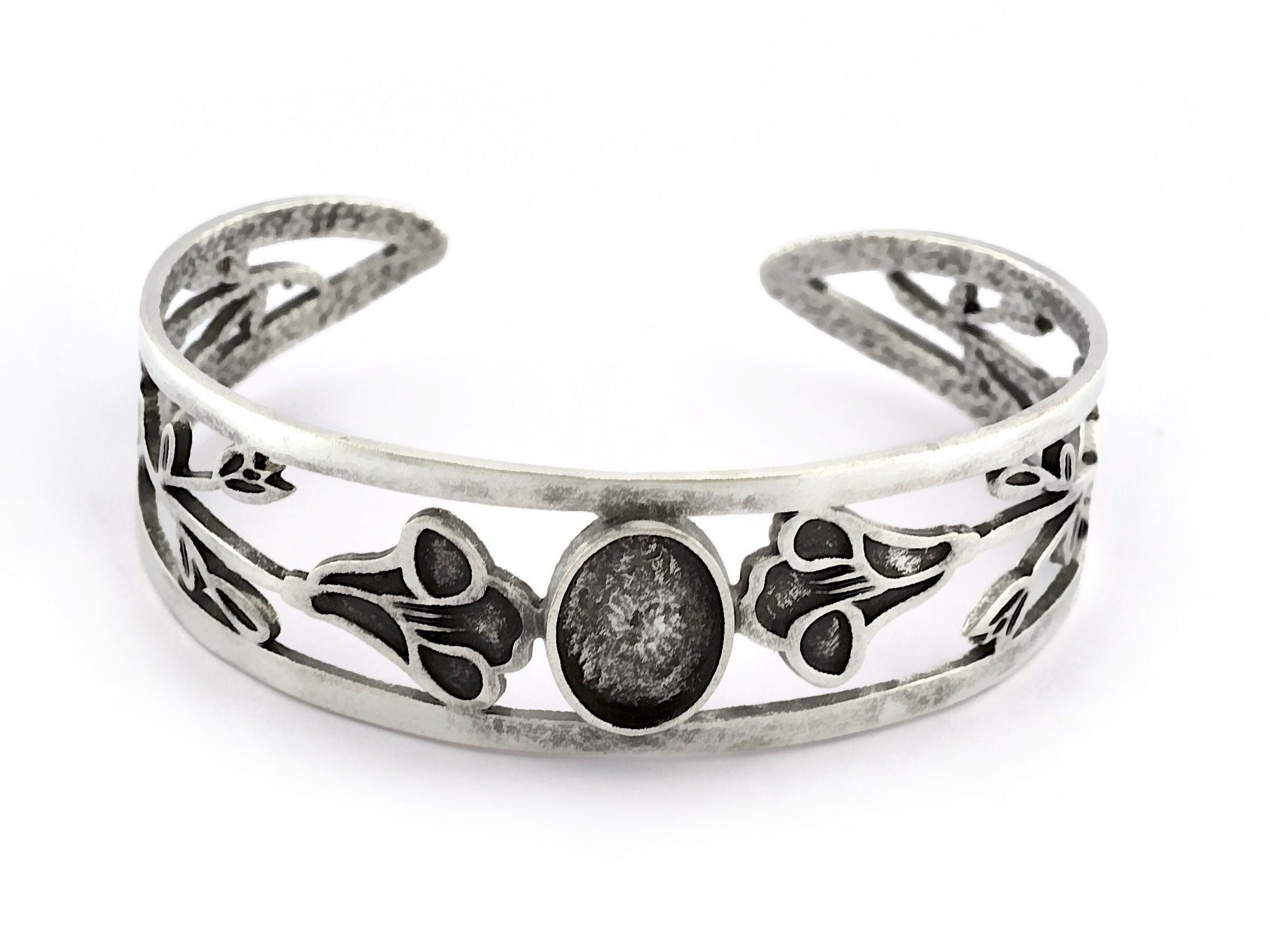 Oval Blank Flower Bracelet Monthly Flower (September Morning Glory) Setting Bezel Antique Silver Plated Brass (10x14mm Blank) 5162