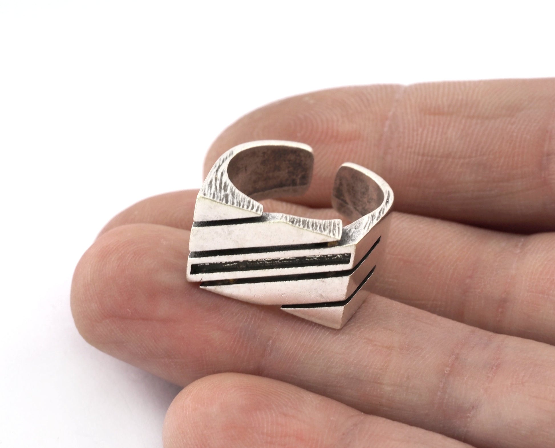 Slides Ring Adjustable Resin Blank - Raw brass - shiny silver - antique silver - shiny gold - plated (8 US Adjustable ) 18x1.3mm Blank 5380