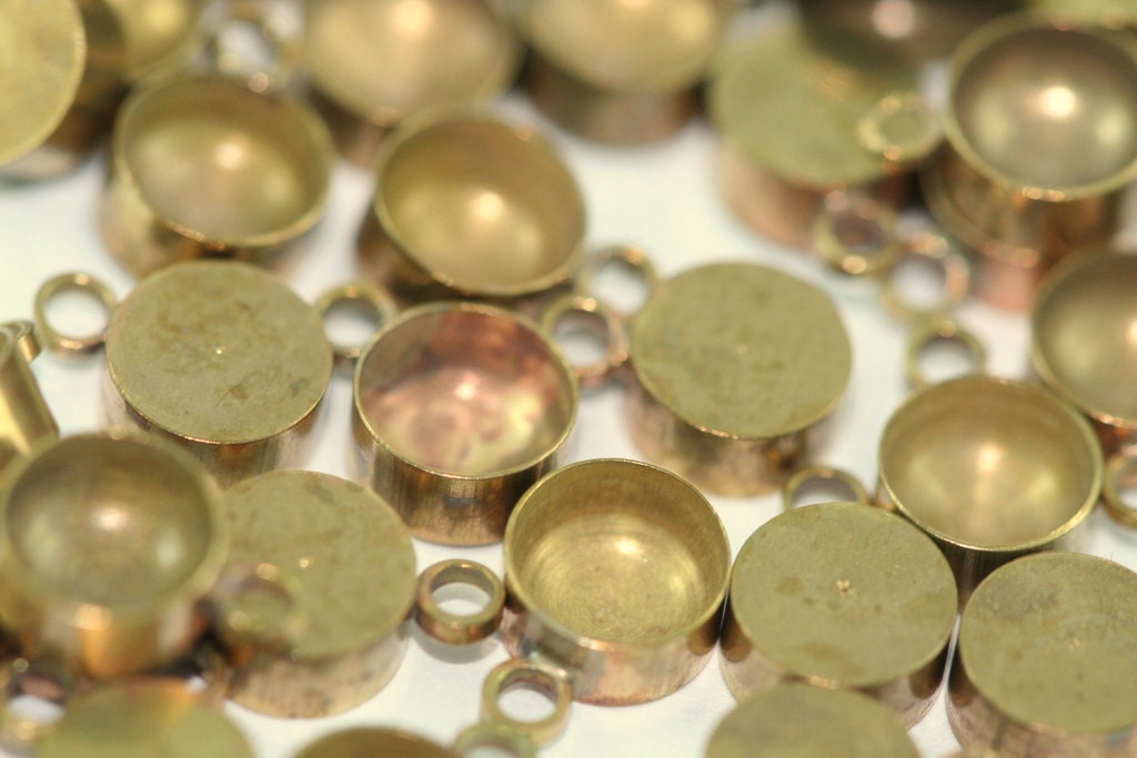 100 PCS Raw Brass 5mm rhinestone Pendant finding Setting for Drop Gemstone Findings 1549