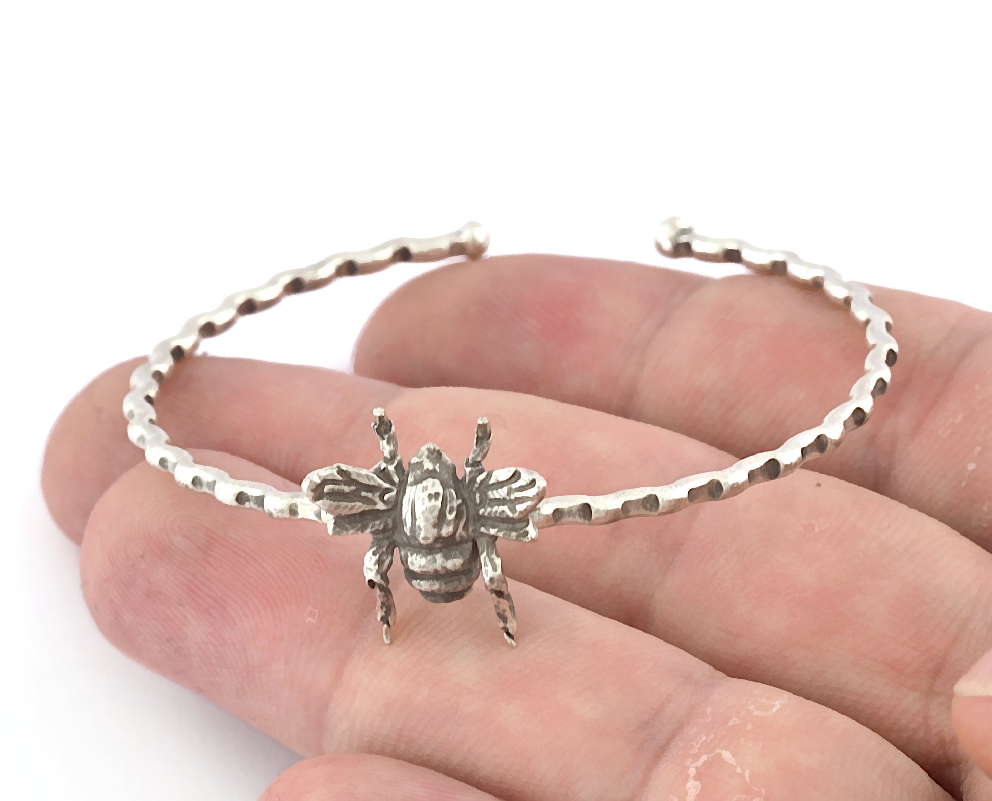 Bee Bracelet Antique Silver Plated Brass (60mm inner size - Adjustable ) 5375