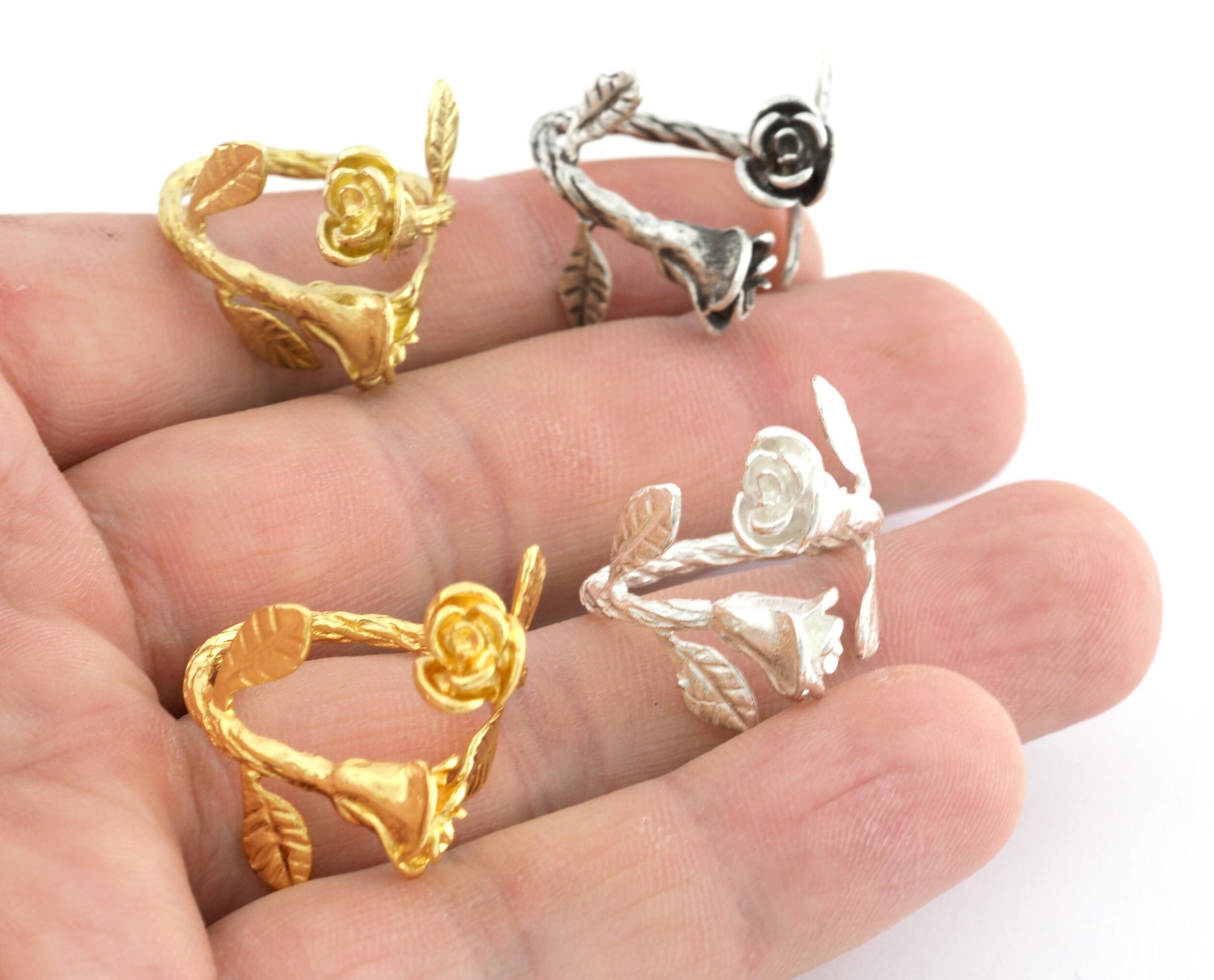 Roses Flower Adjustable Ring Raw Brass , Antique silver, Shiny silver, Shiny gold plated 8US 4778